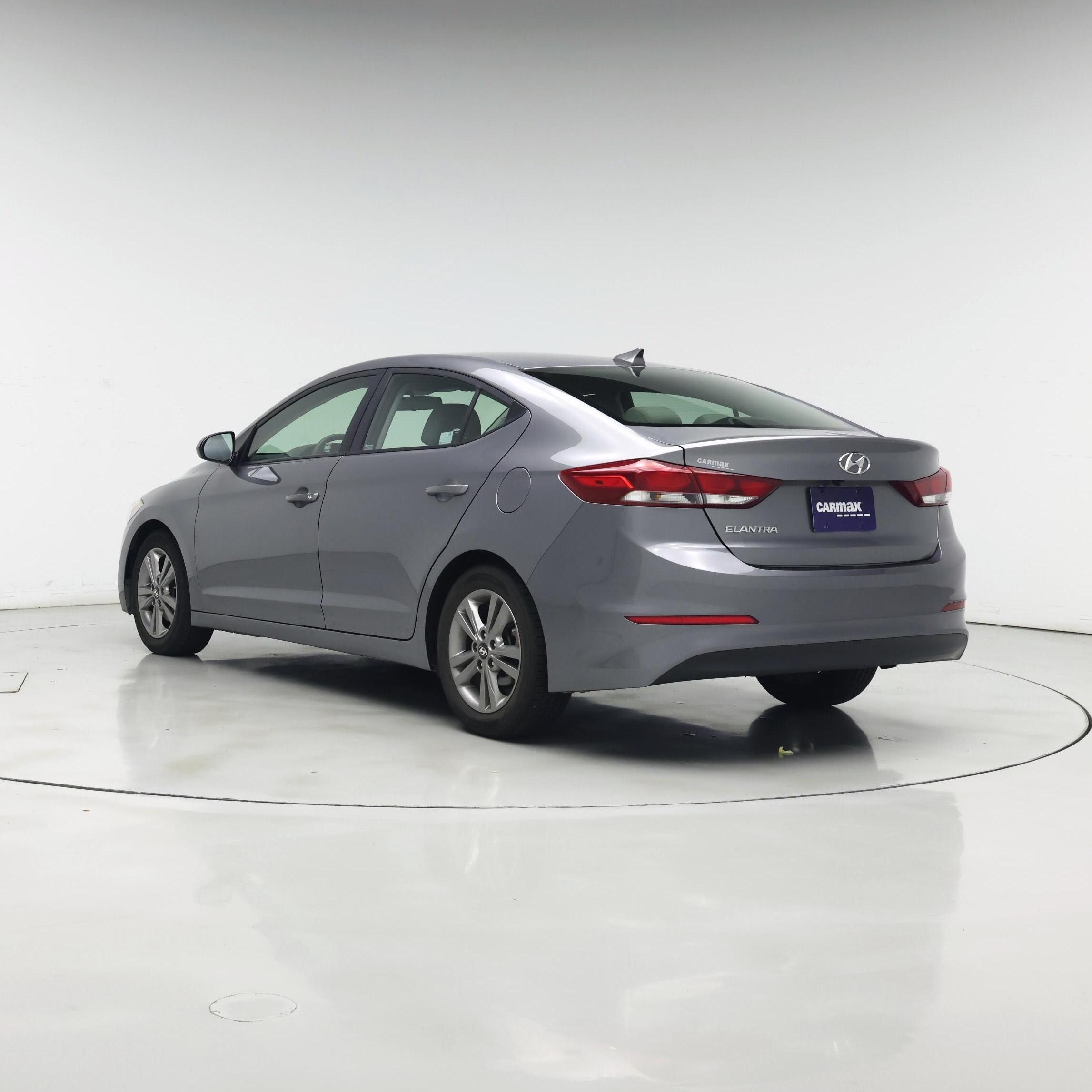 Thumbnail: 2018 Hyundai Elantra - 2