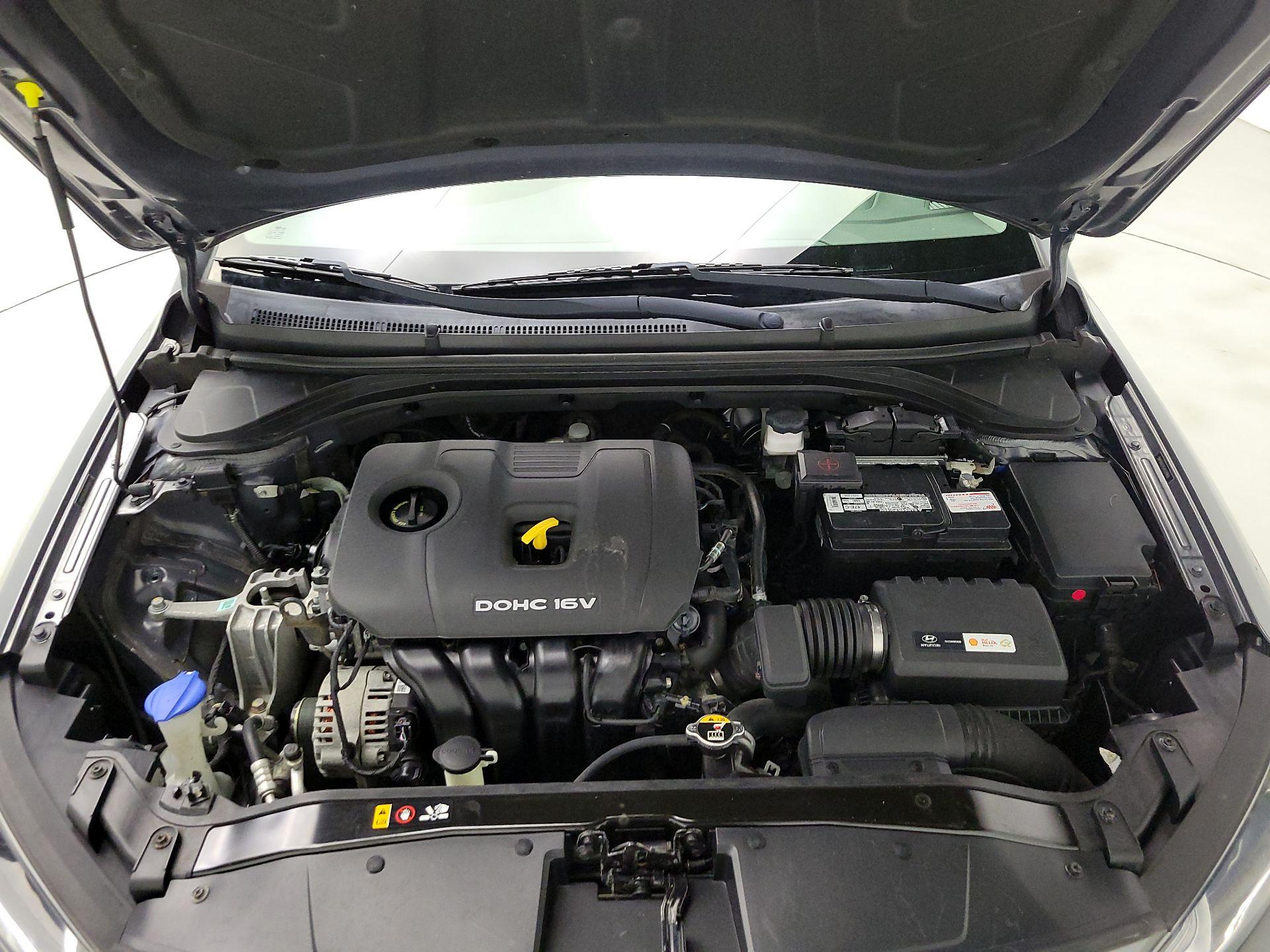 Thumbnail: 2018 Hyundai Elantra - 19