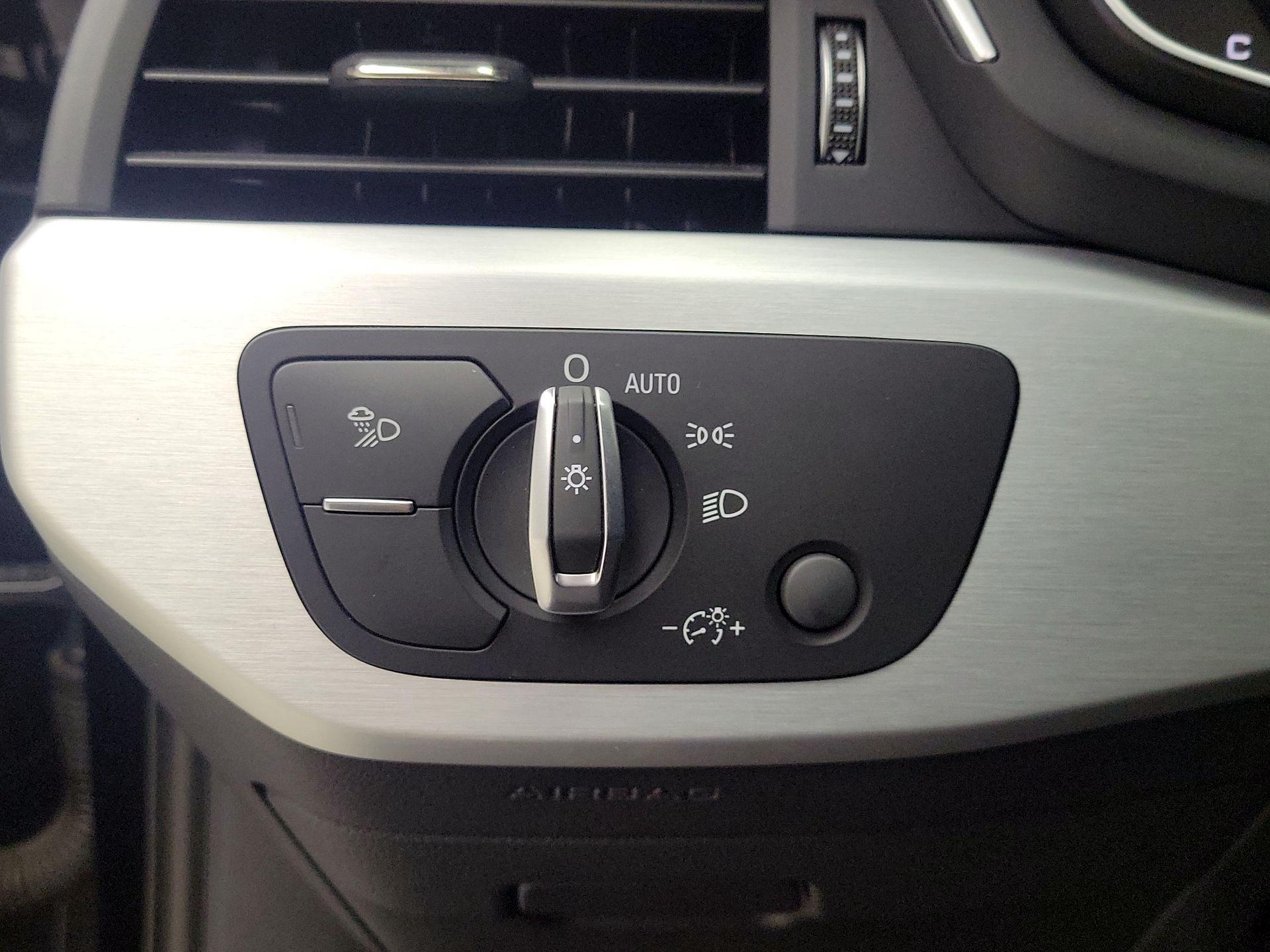 Thumbnail: 2018 Audi S4 - 13