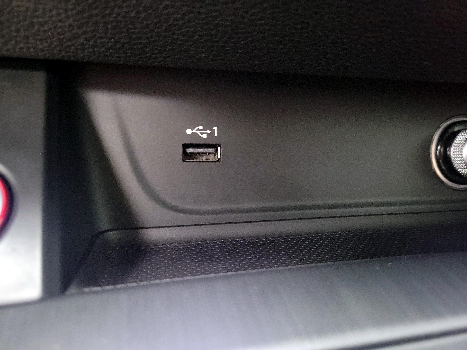 Thumbnail: 2018 Audi S4 - 19