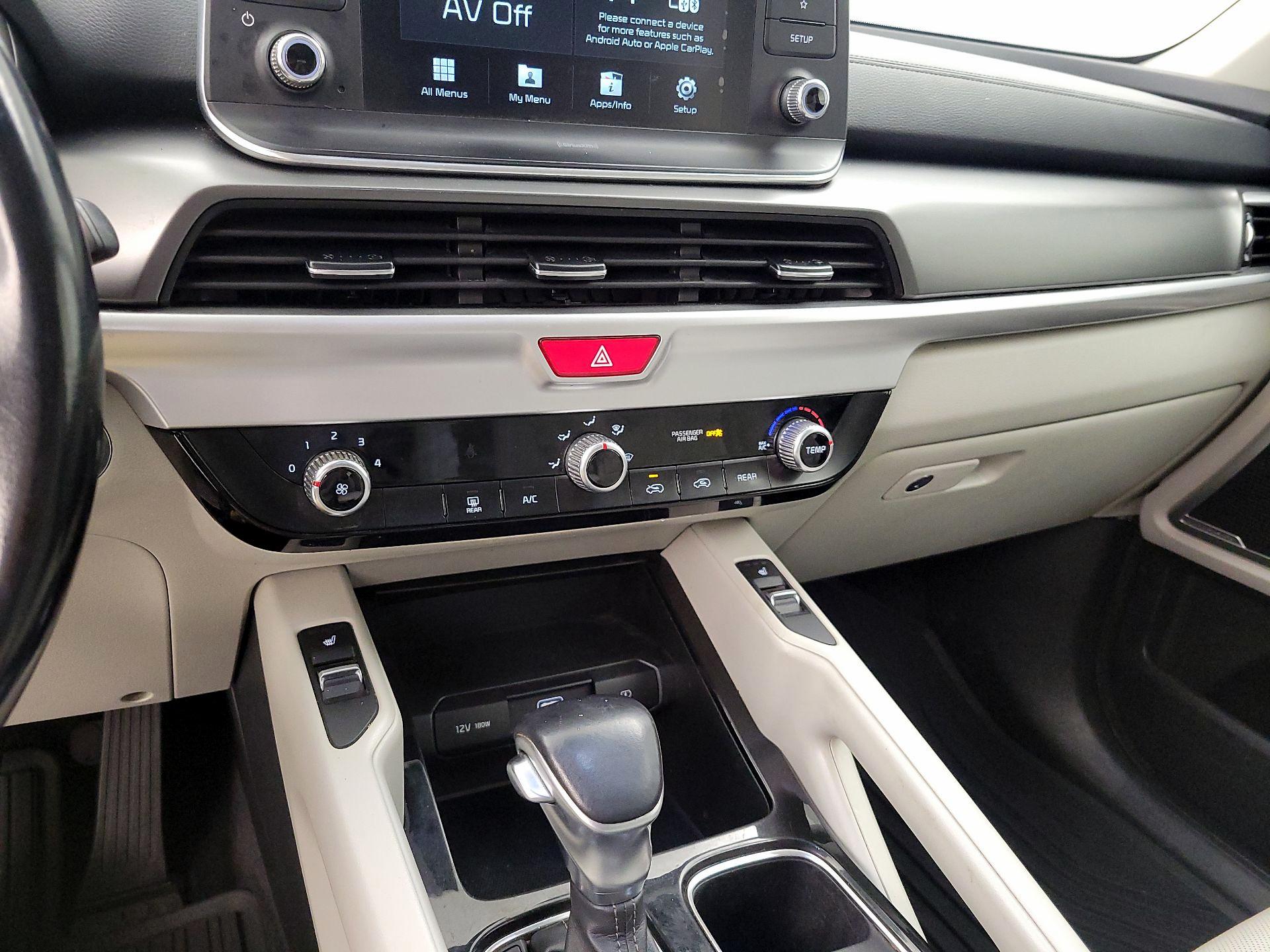 Thumbnail: 2021 Kia Telluride - 15