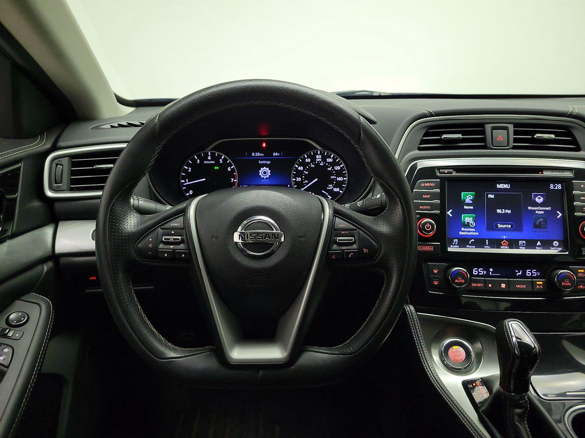 Thumbnail: 2016 Nissan Maxima - 10