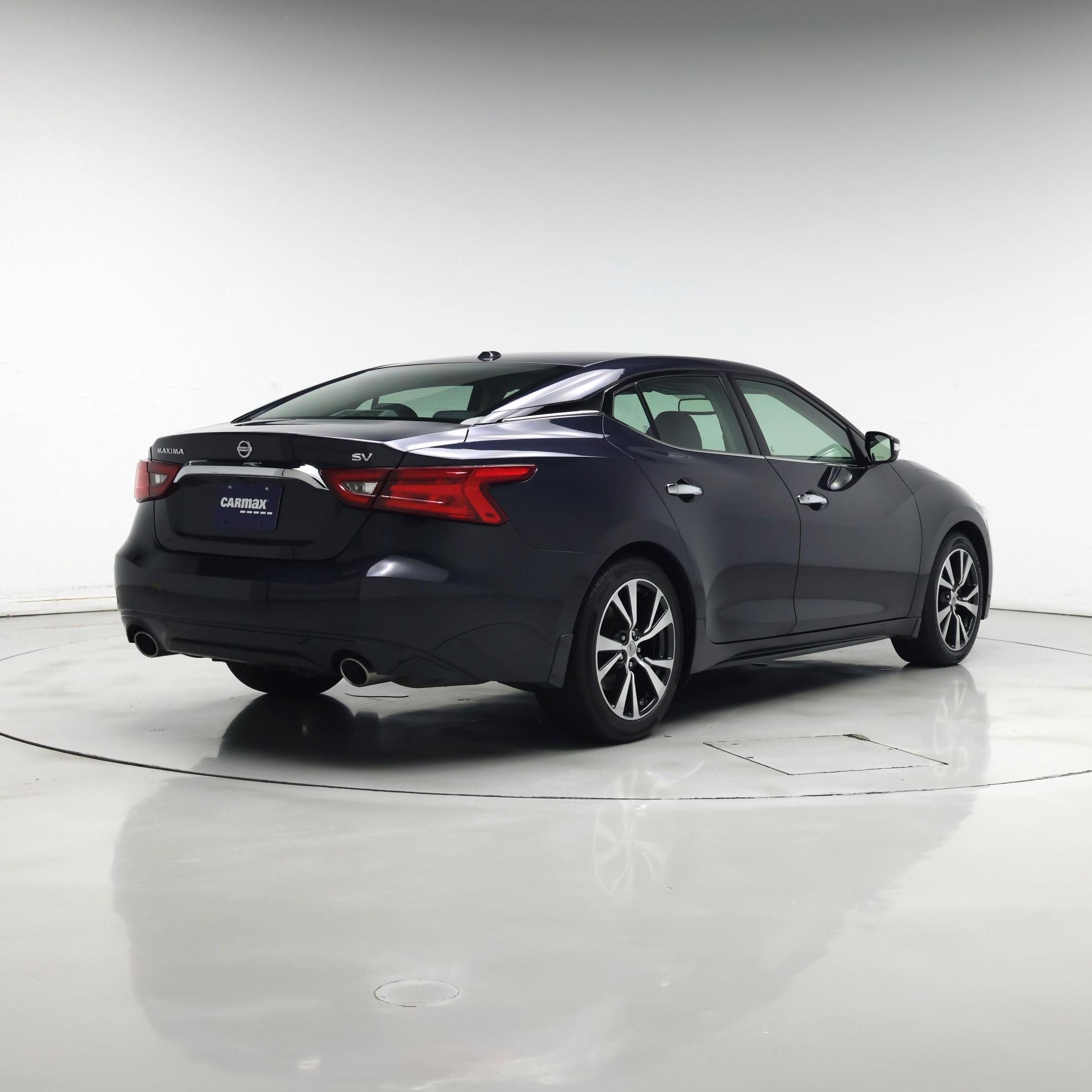Thumbnail: 2016 Nissan Maxima - 8