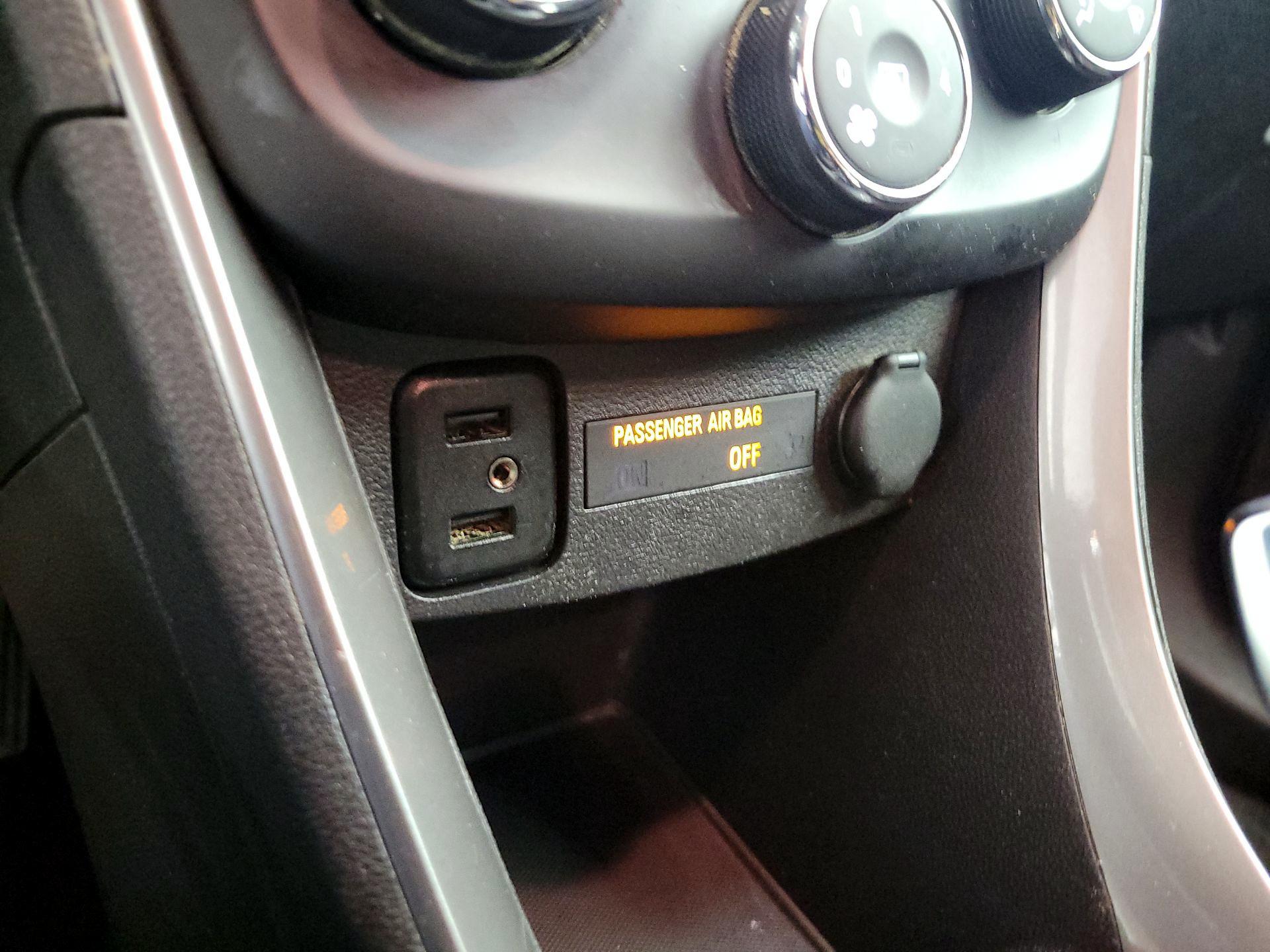 Thumbnail: 2019 Chevrolet Trax - 18