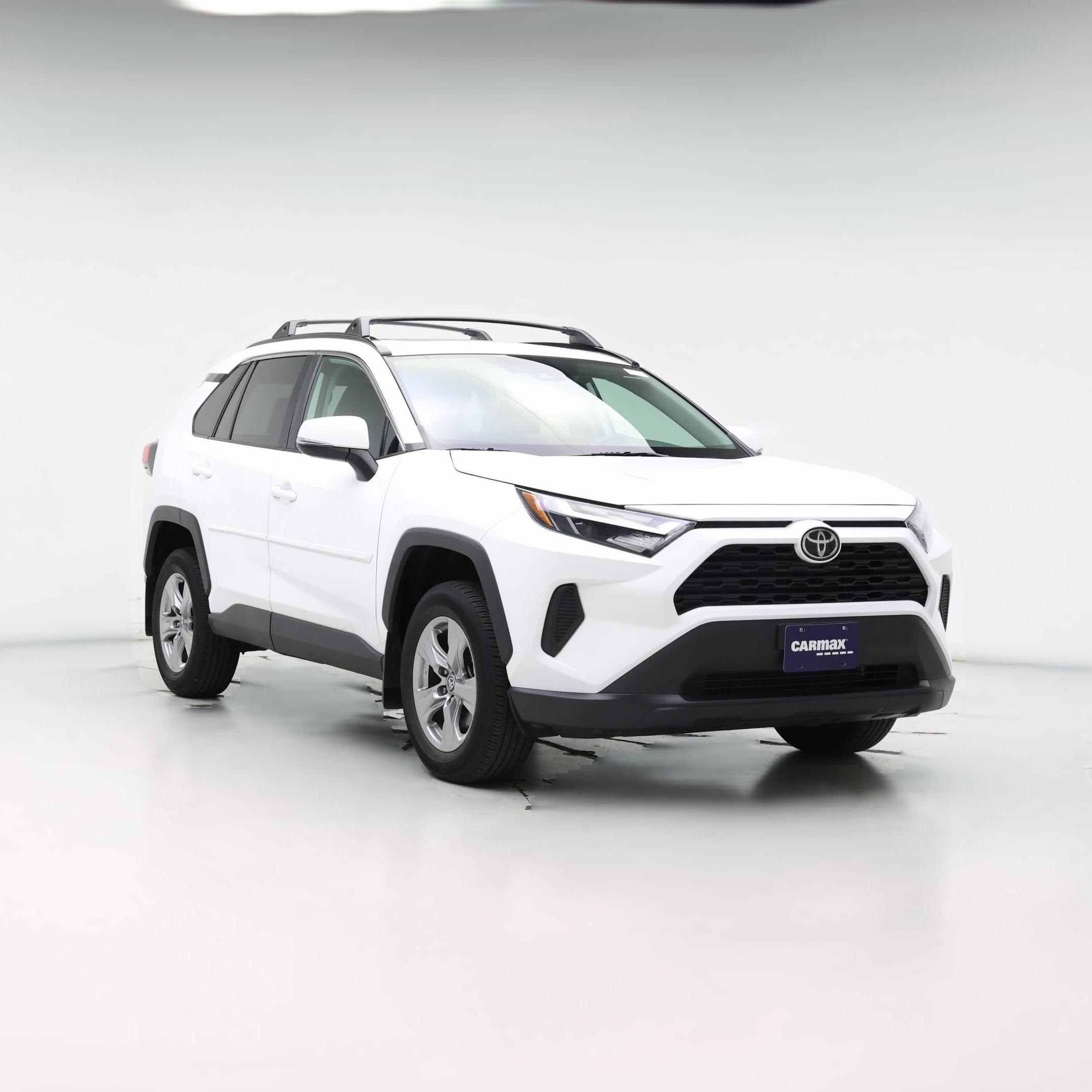 Thumbnail: 2022 Toyota RAV4 - 1