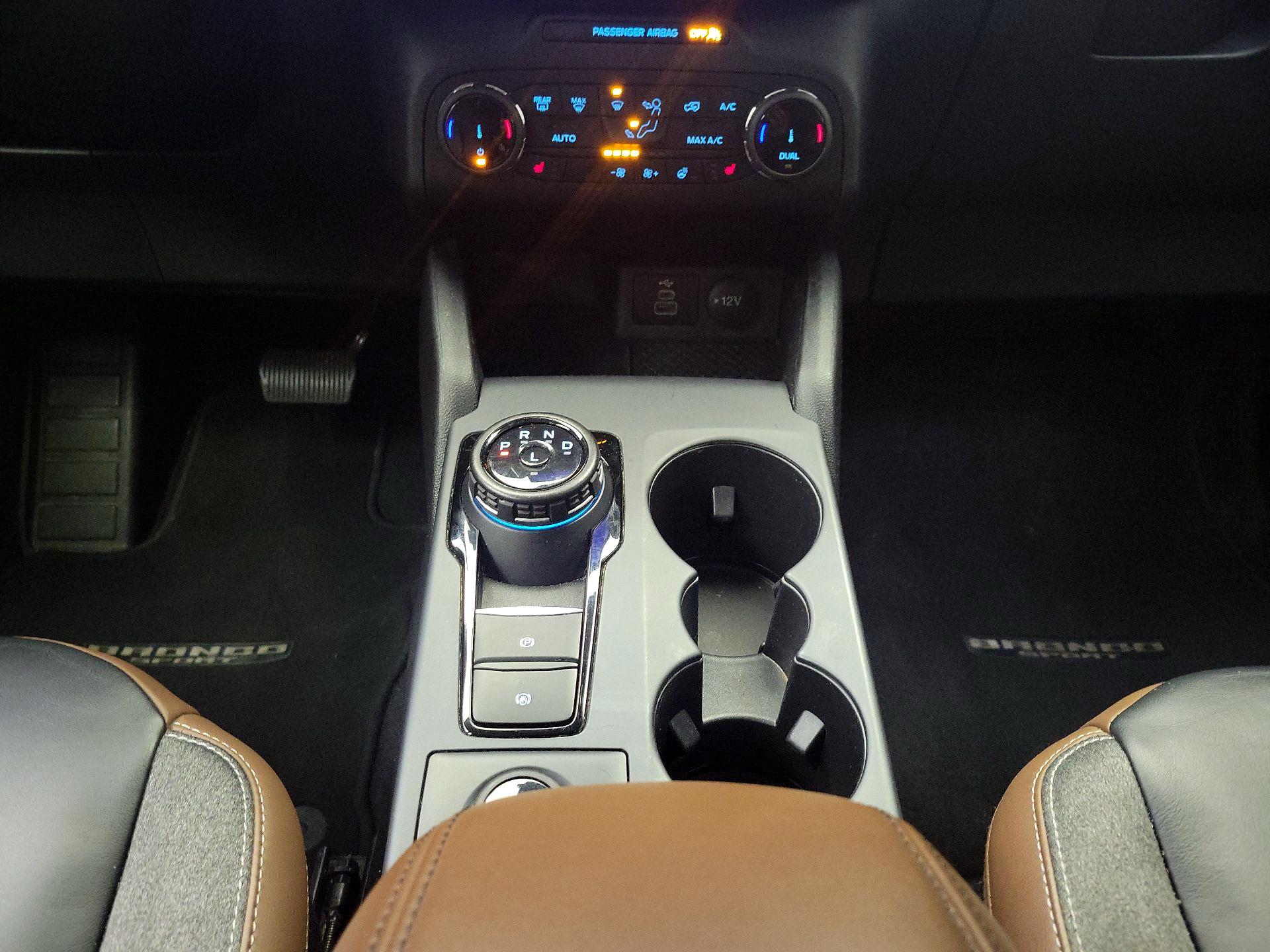 Thumbnail: 2023 Ford Bronco Sport - 17