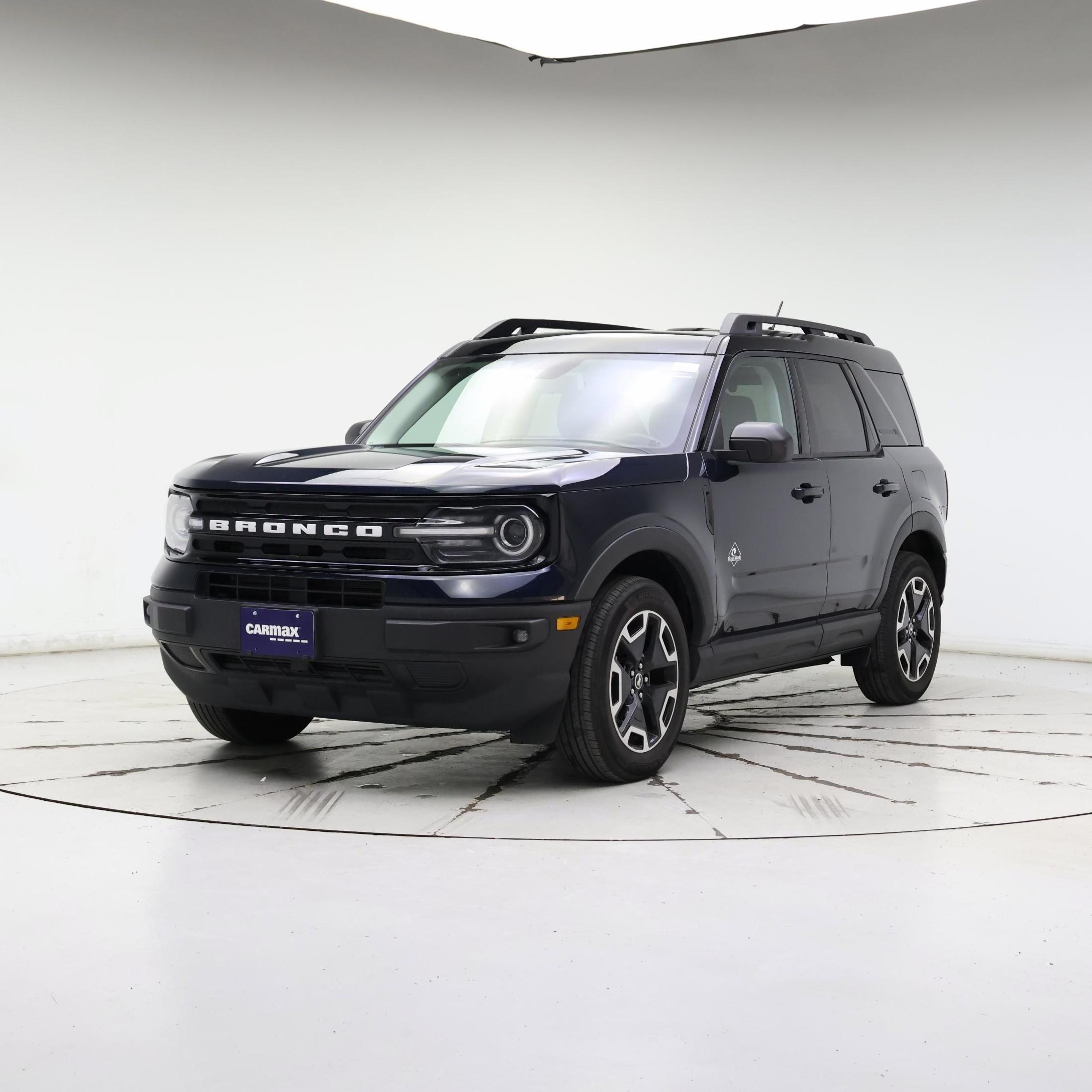 Thumbnail: 2023 Ford Bronco Sport - 4