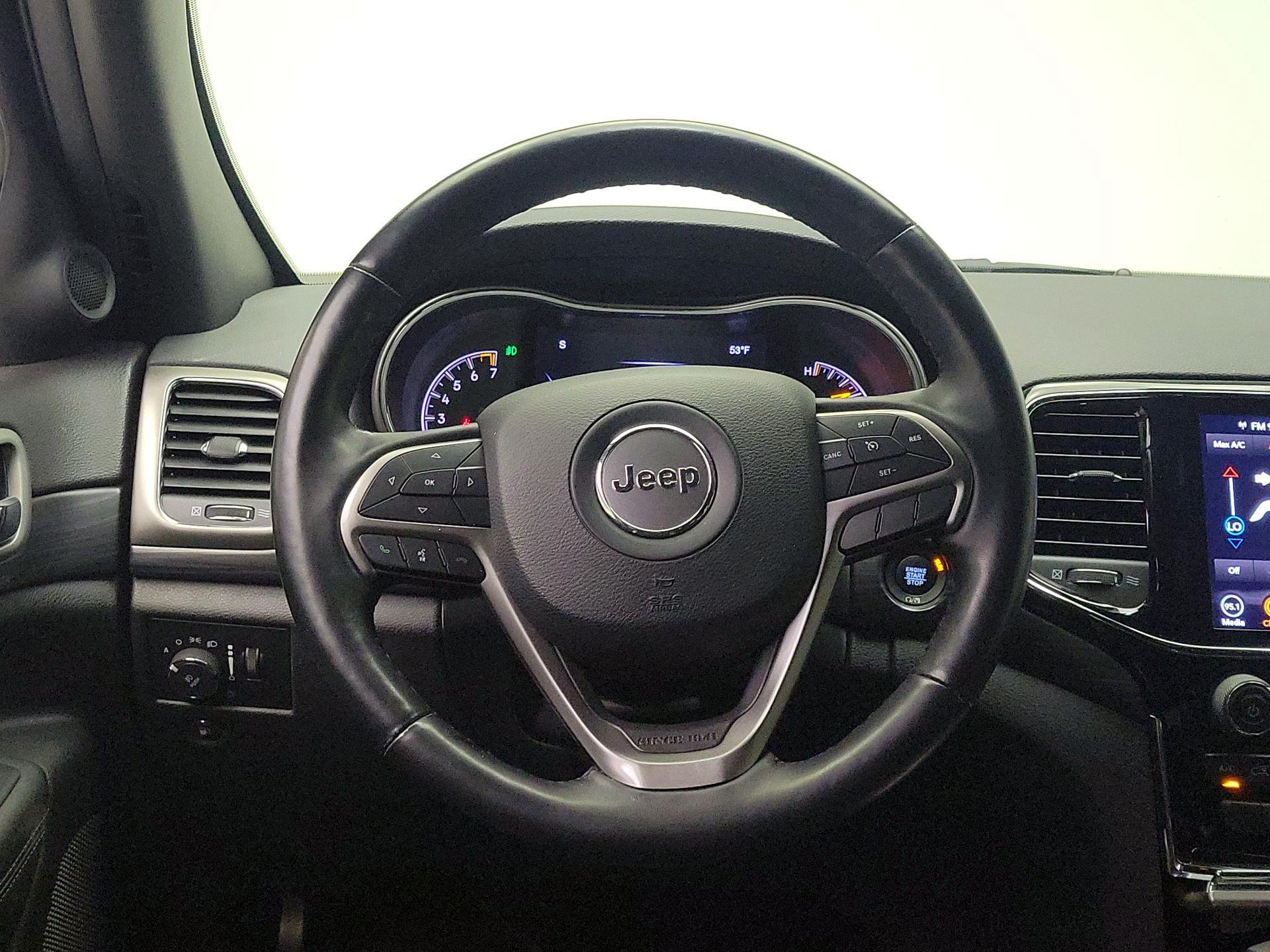 Thumbnail: 2020 Jeep Grand Cherokee - 10