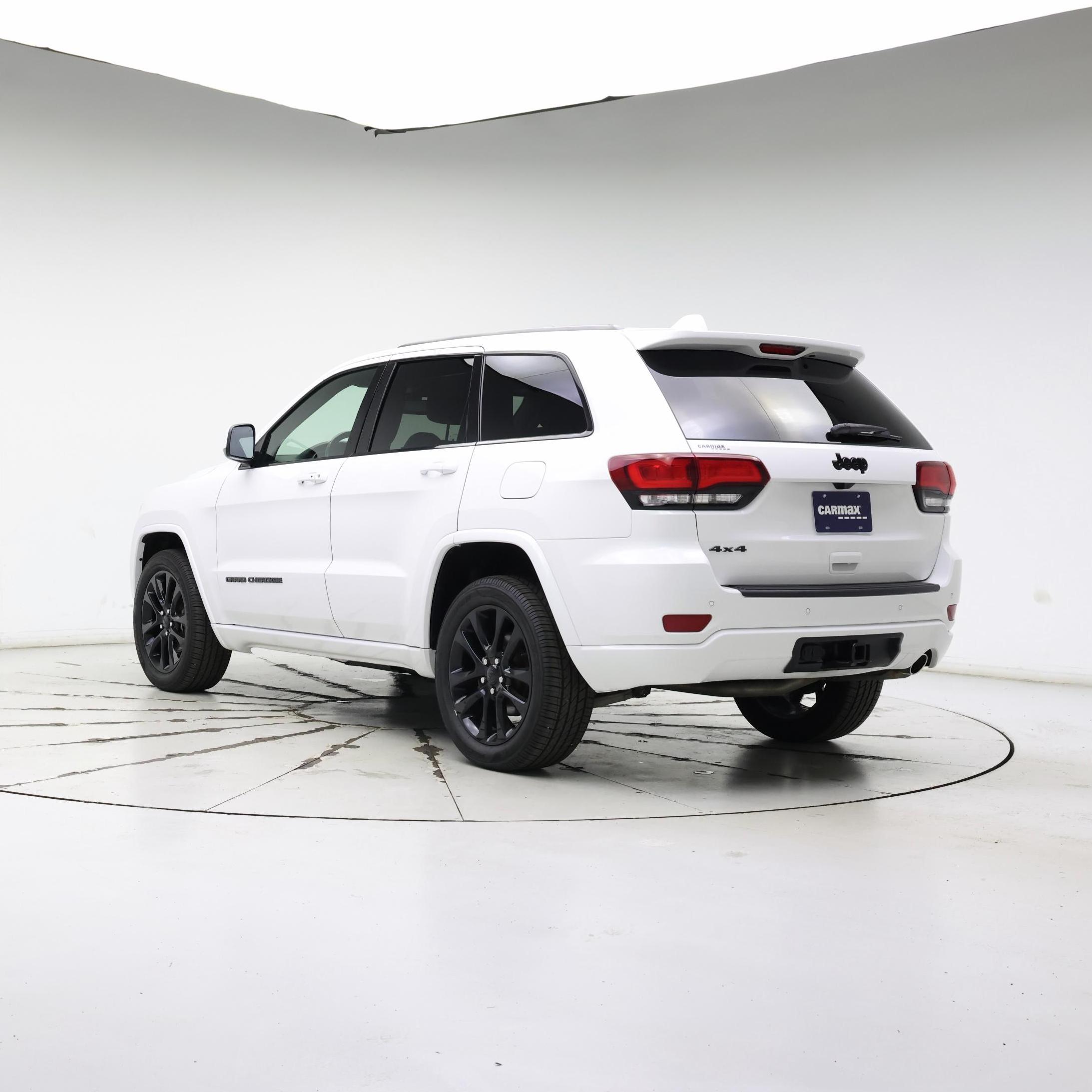 Thumbnail: 2020 Jeep Grand Cherokee - 2