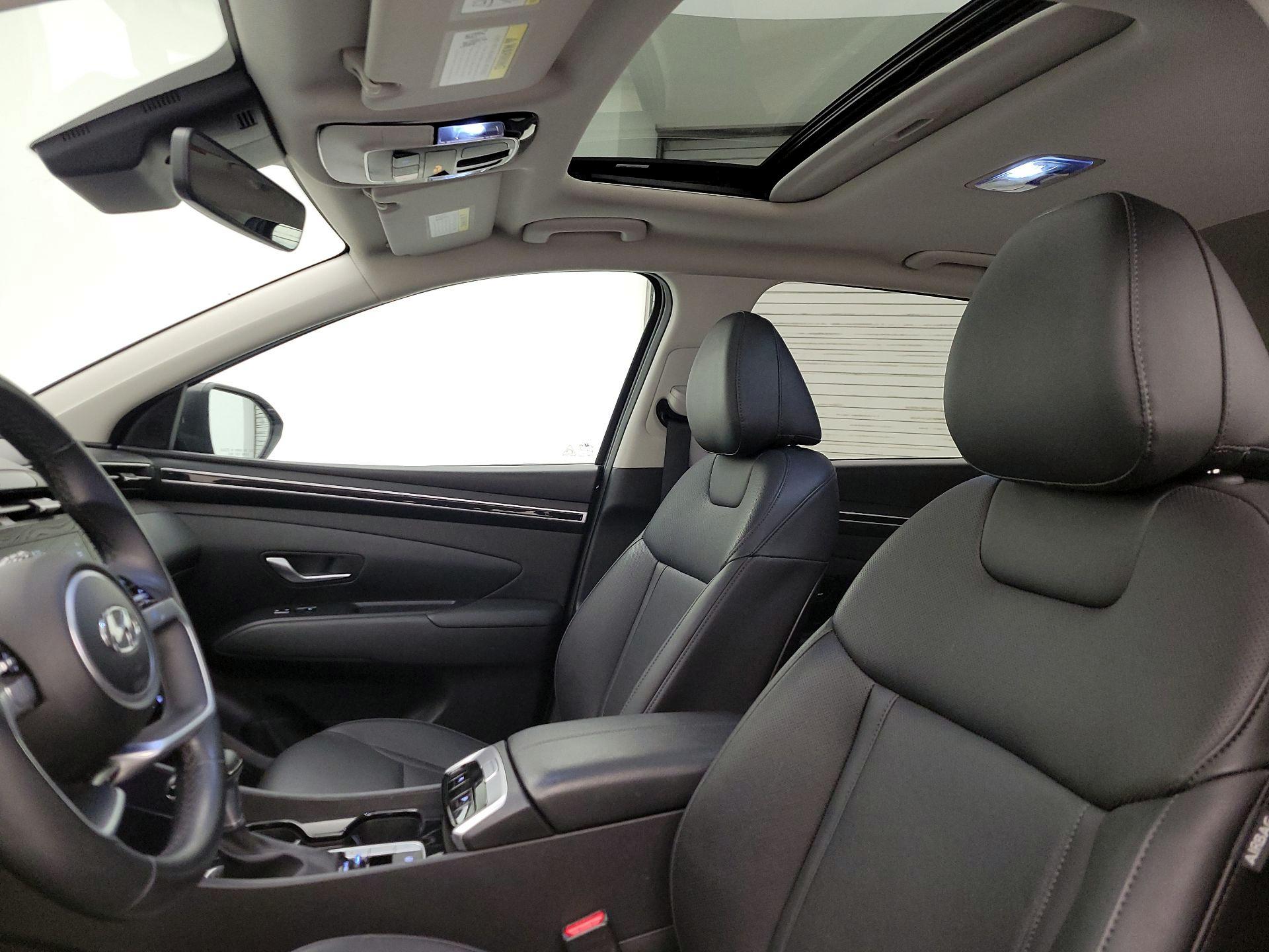 Thumbnail: 2023 Hyundai Tucson - 19