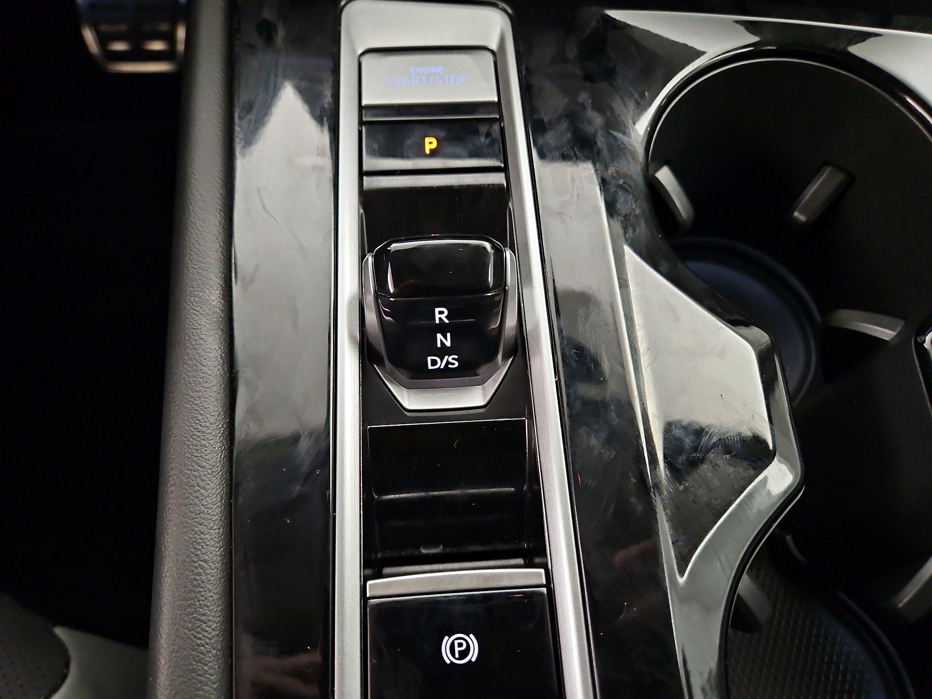 Thumbnail: 2024 Volkswagen Atlas - 17