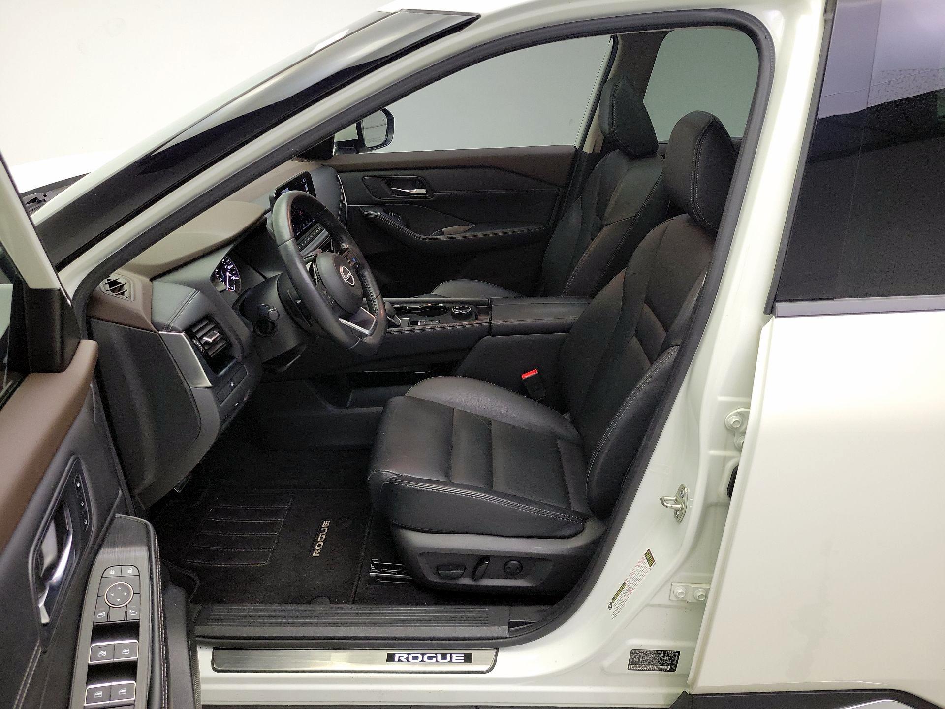 Thumbnail: 2023 Nissan Rogue - 11