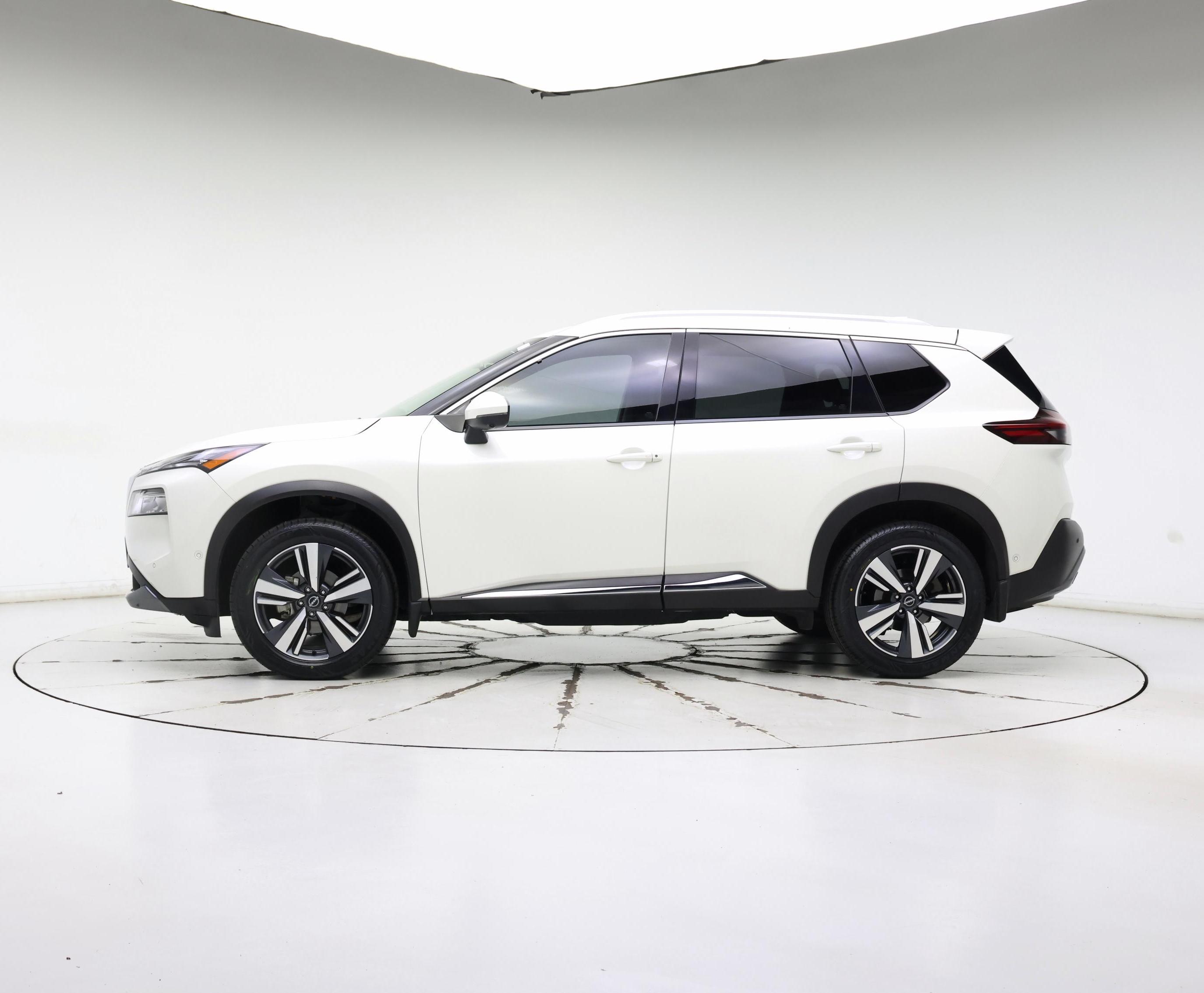 Thumbnail: 2023 Nissan Rogue - 3