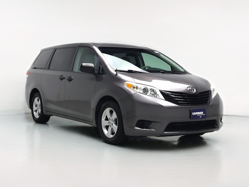 2014 Toyota Sienna L -
                  Naperville, IL