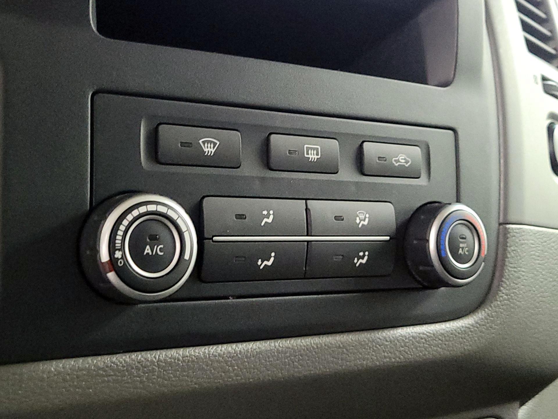 Thumbnail: 2020 Nissan NV - 16