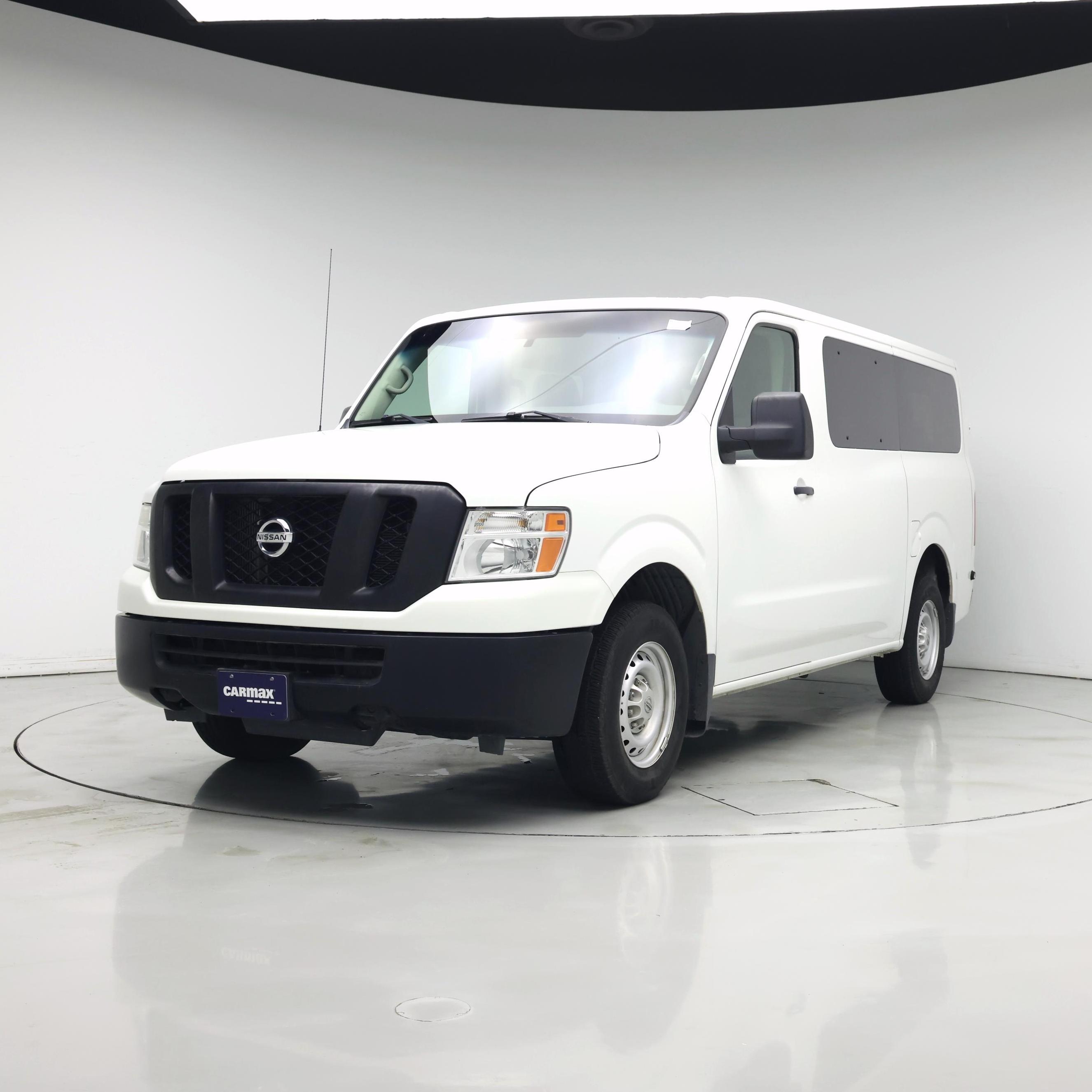 Thumbnail: 2020 Nissan NV - 4