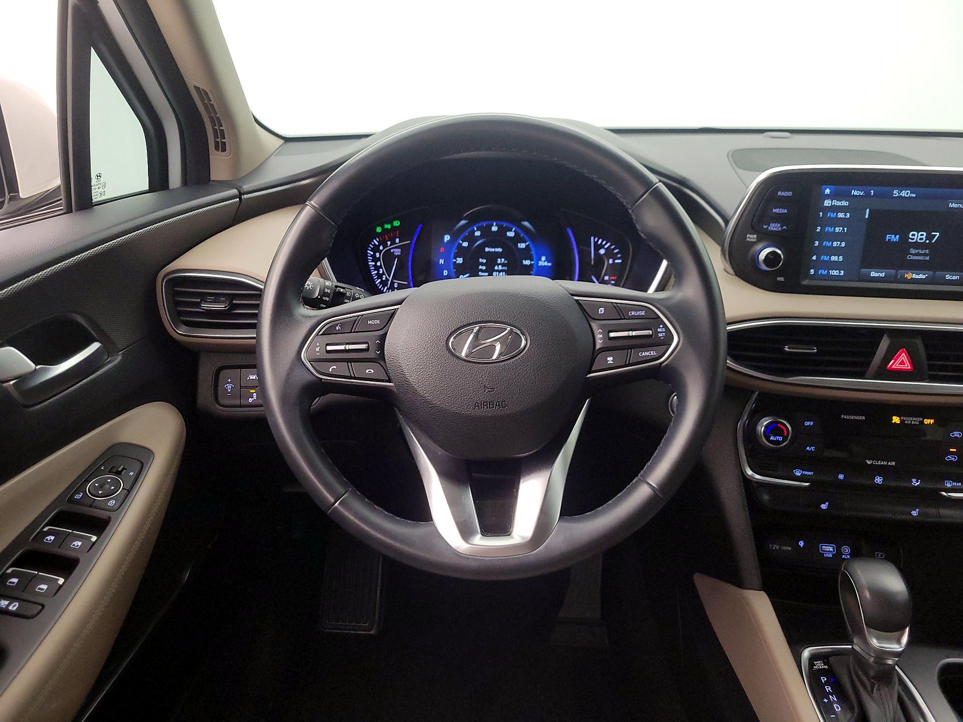 Thumbnail: 2020 Hyundai Santa Fe - 10