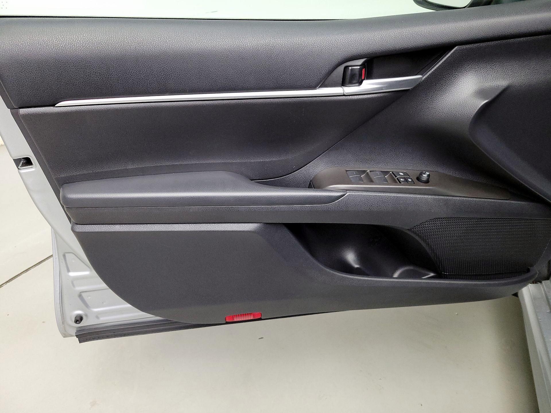 Thumbnail: 2023 Toyota Camry - 12