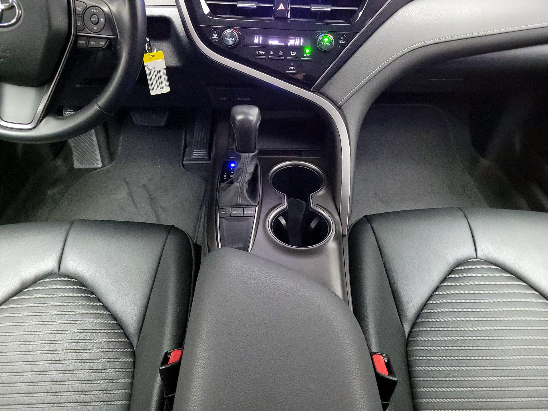 Thumbnail: 2023 Toyota Camry - 17