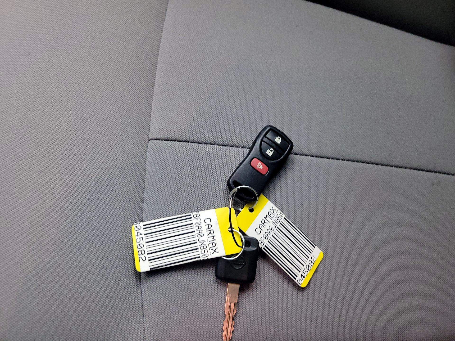 Thumbnail: 2018 Nissan NV - 18