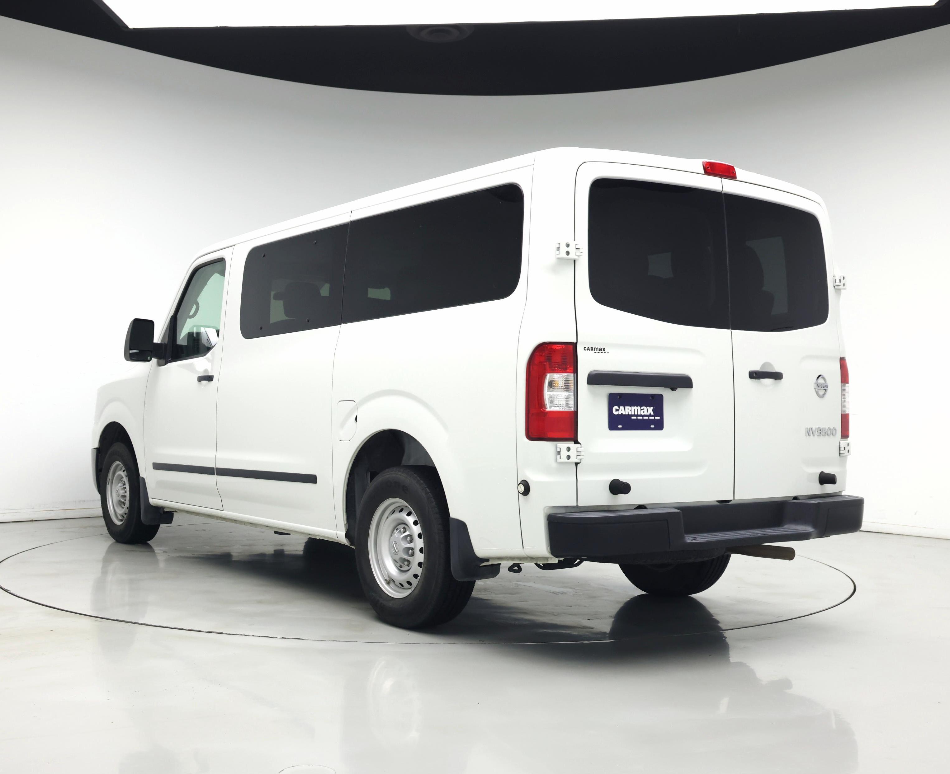 Thumbnail: 2020 Nissan NV - 2