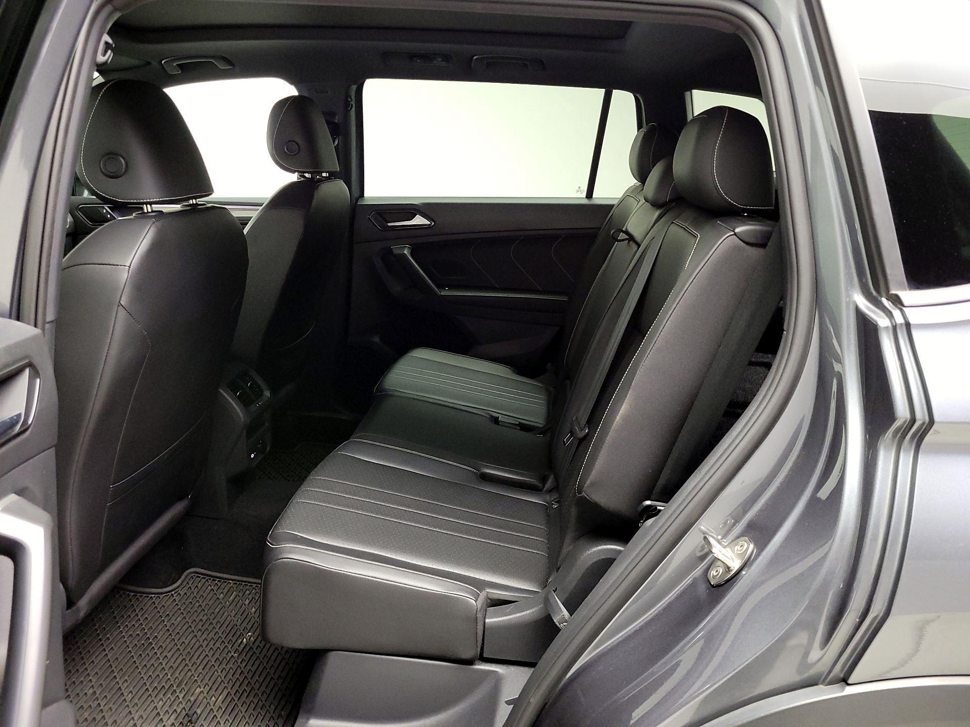 Thumbnail: 2023 Volkswagen Tiguan - 20