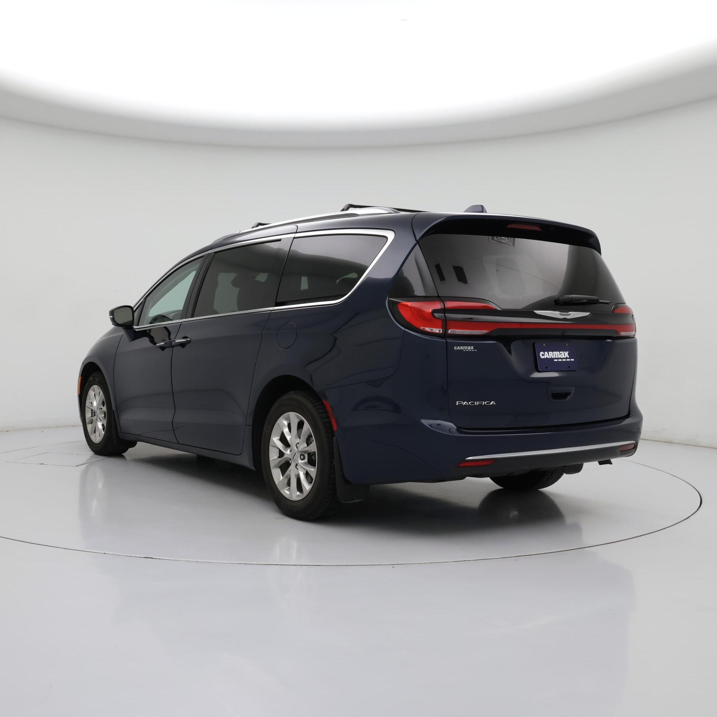 Thumbnail: 2021 Chrysler Pacifica - 2