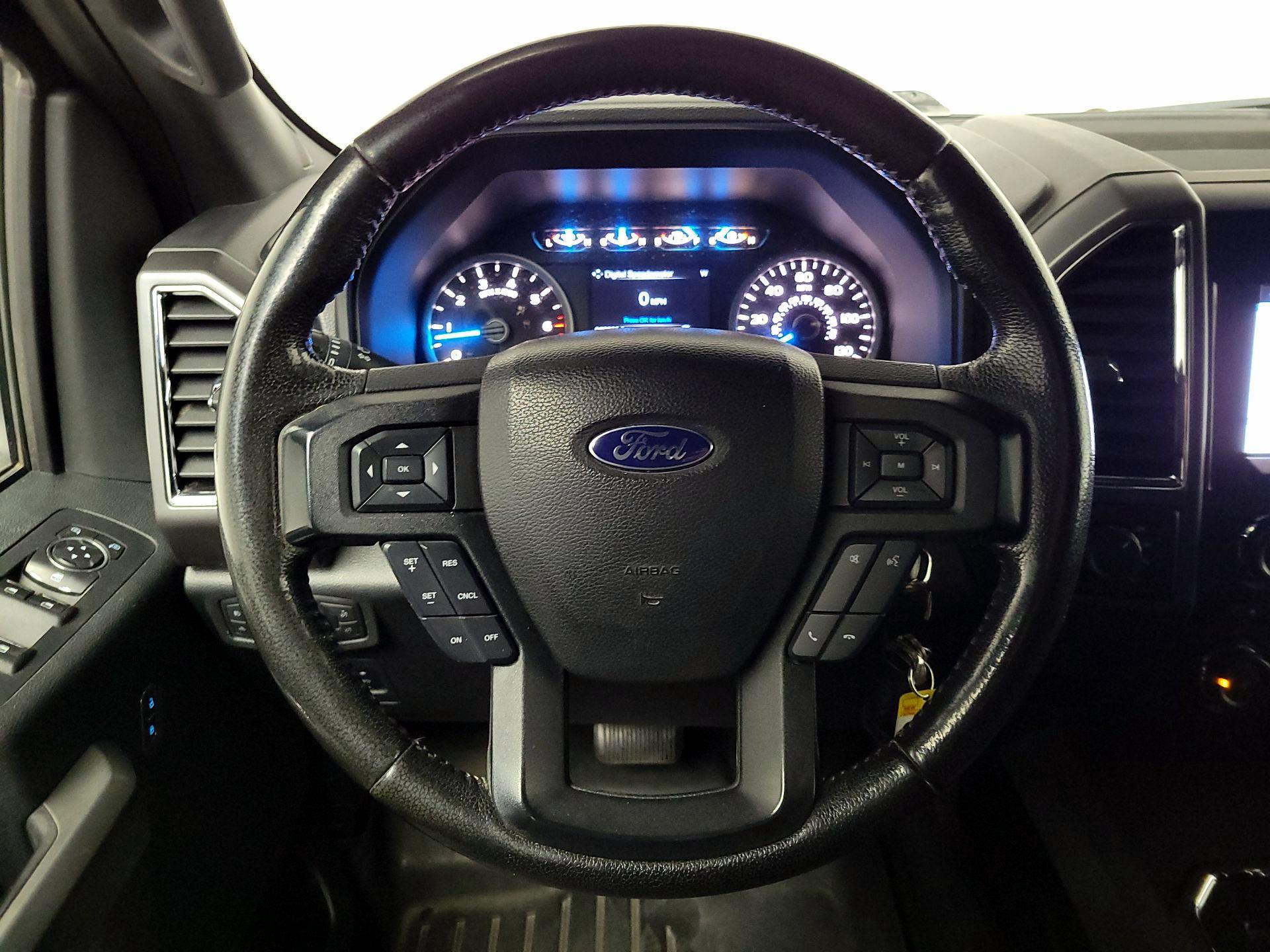 Thumbnail: 2016 Ford F-150 - 10