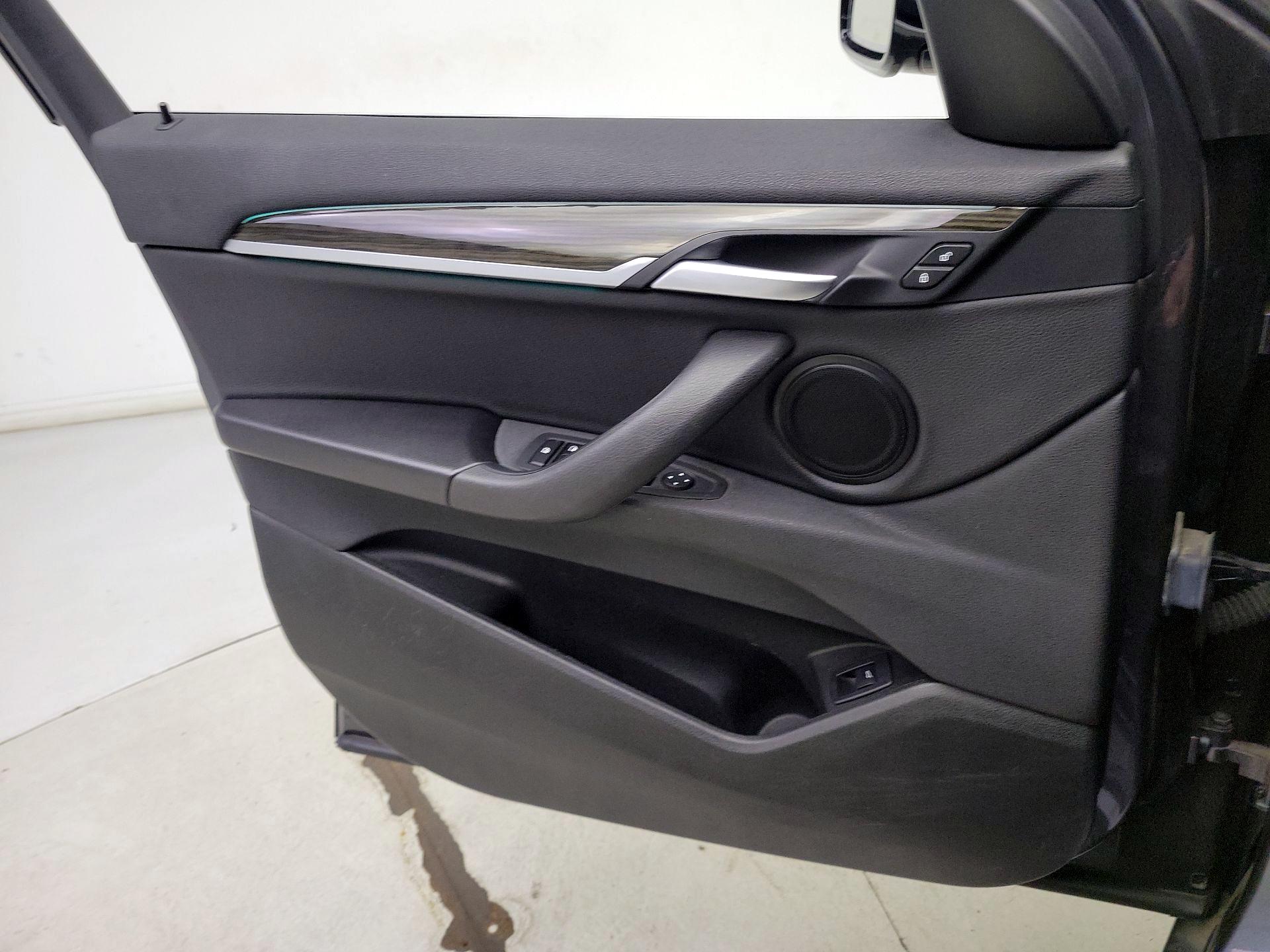 Thumbnail: 2018 BMW X2 - 12