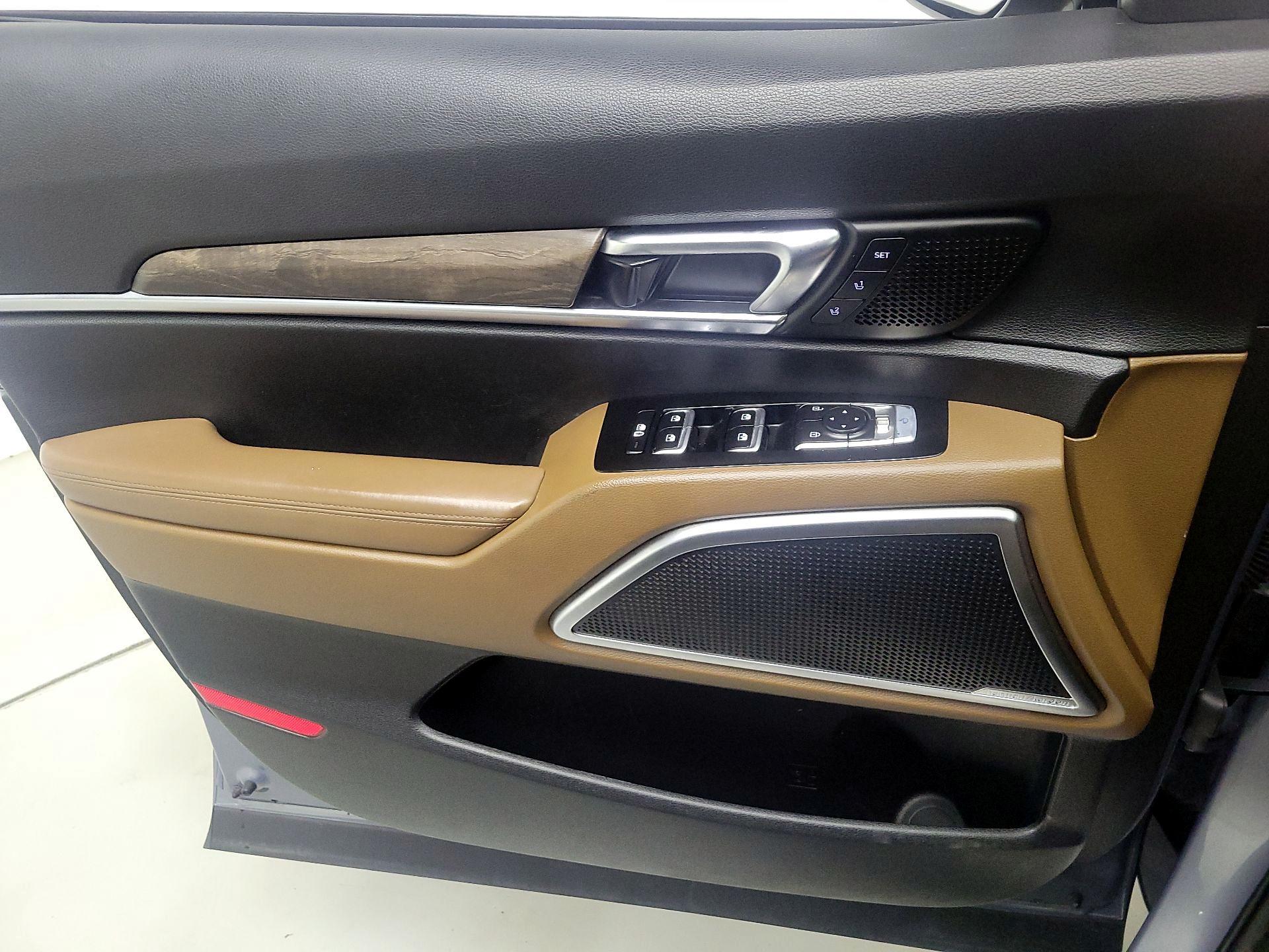 Thumbnail: 2021 Kia Telluride - 12