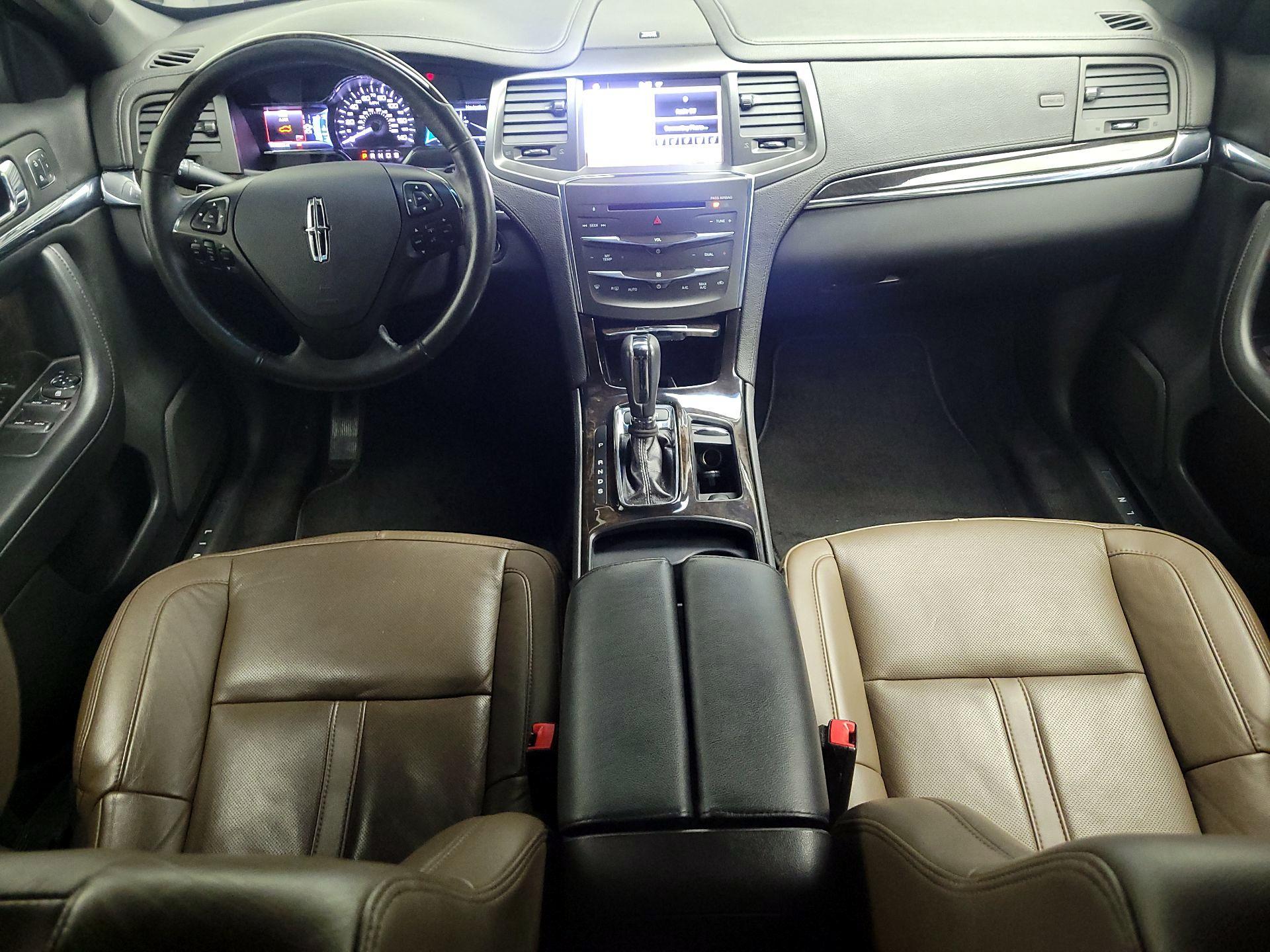 Thumbnail: 2016 Lincoln MKS - 9