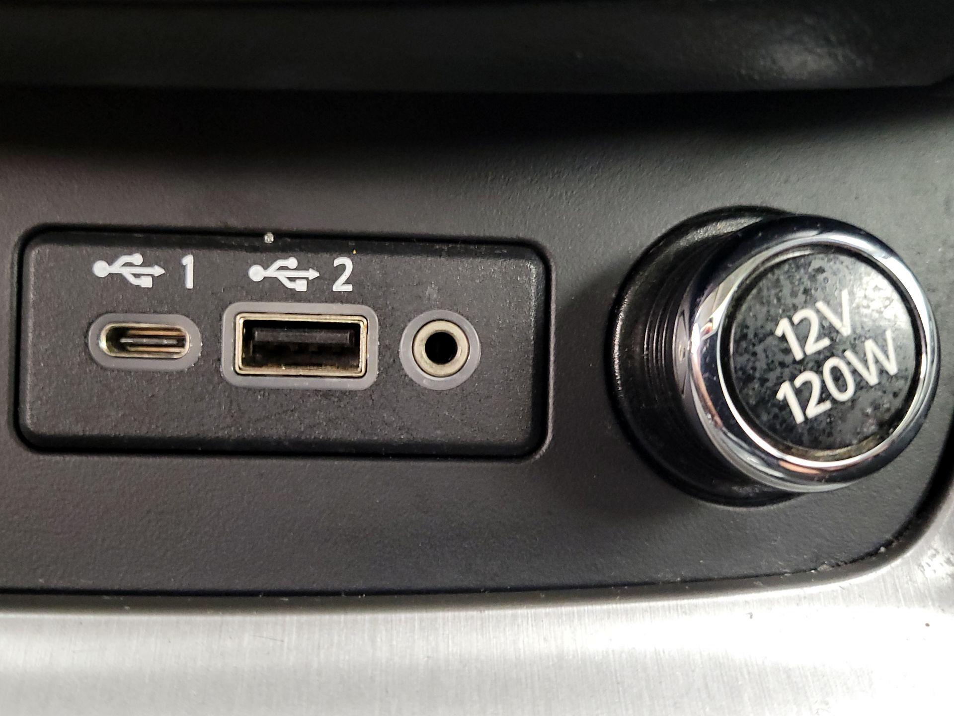 Thumbnail: 2019 Nissan Murano - 18