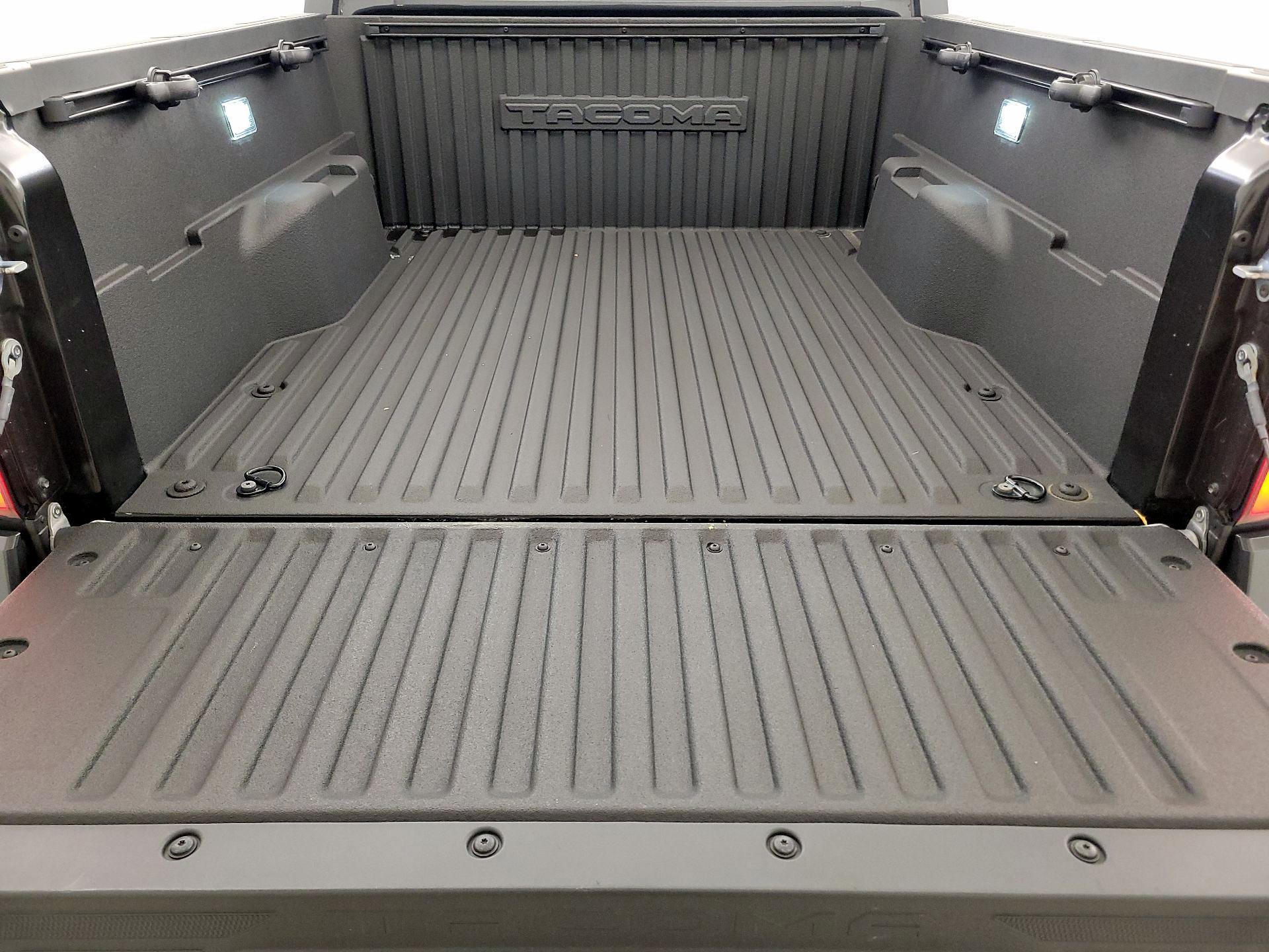 Thumbnail: 2024 Toyota Tacoma - 20