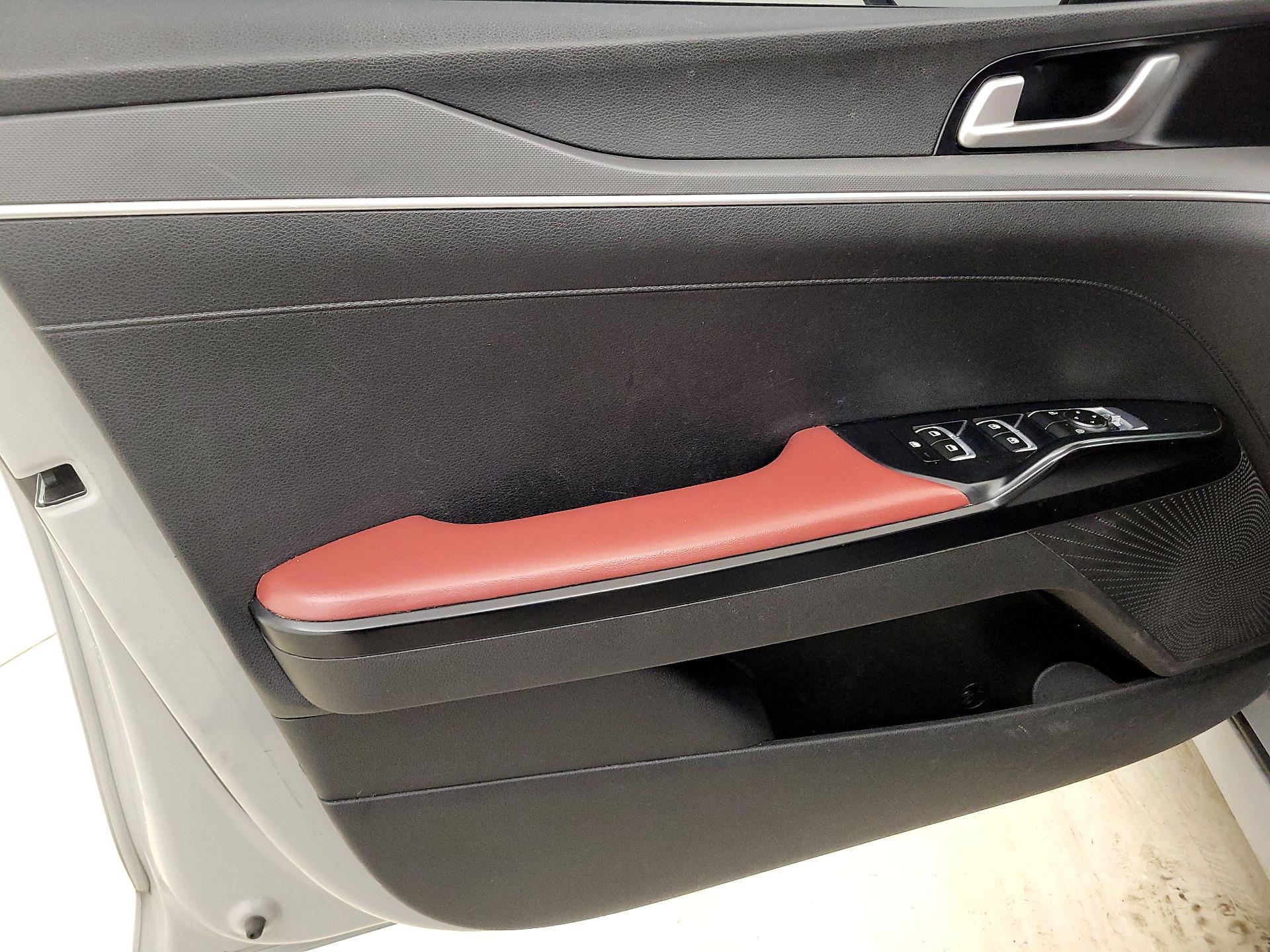 Thumbnail: 2021 Kia K5 - 12