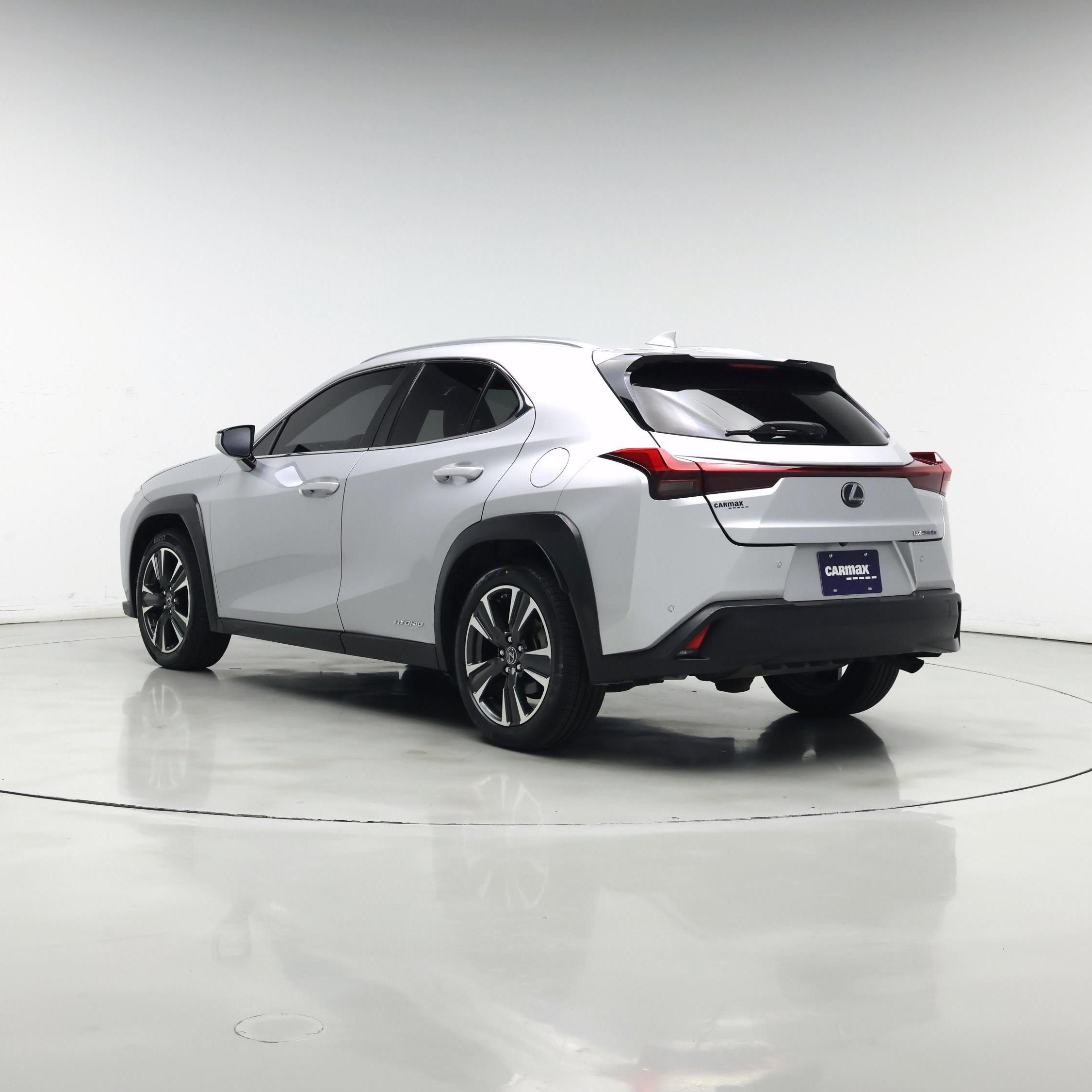 Thumbnail: 2019 Lexus UX - 2