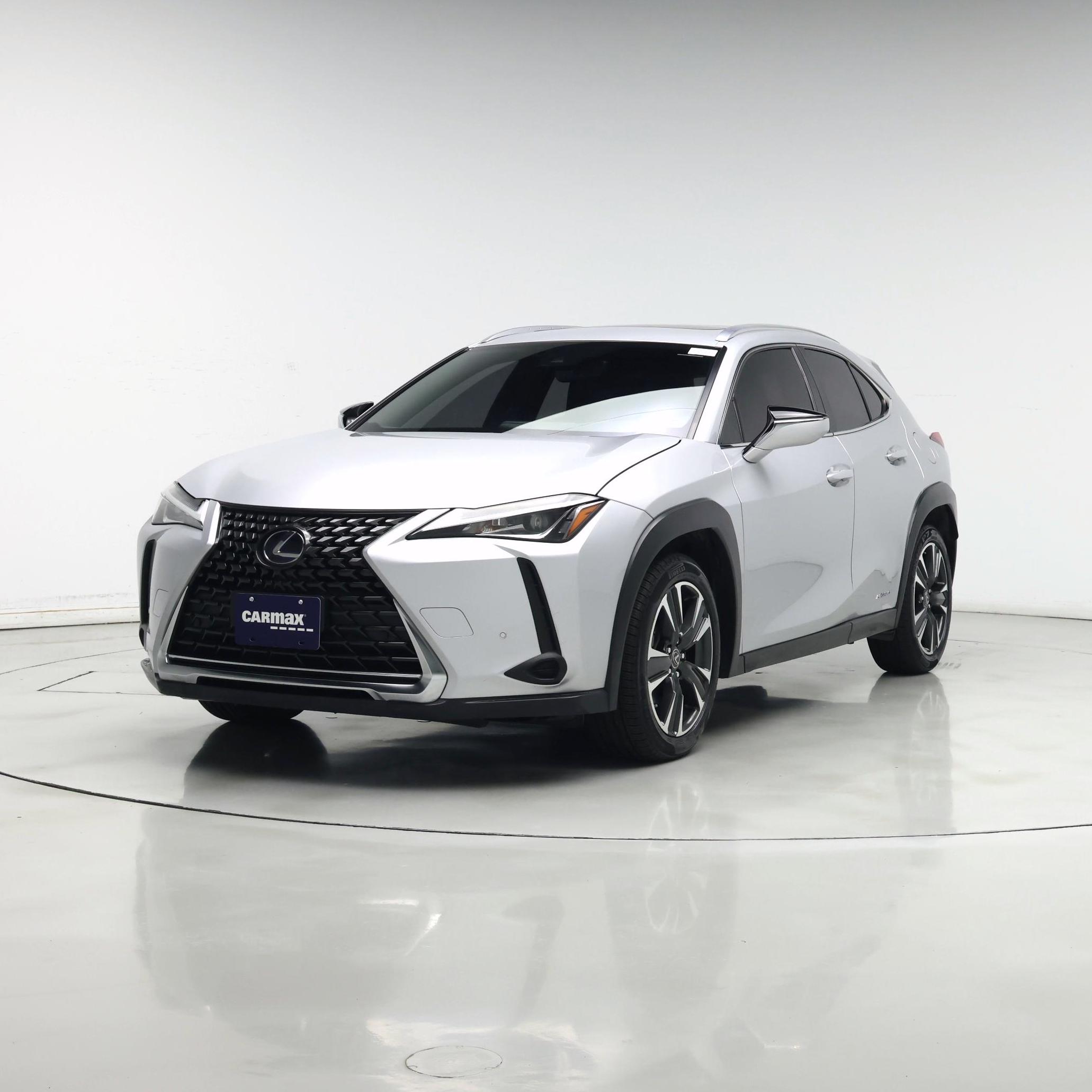 Thumbnail: 2019 Lexus UX - 4