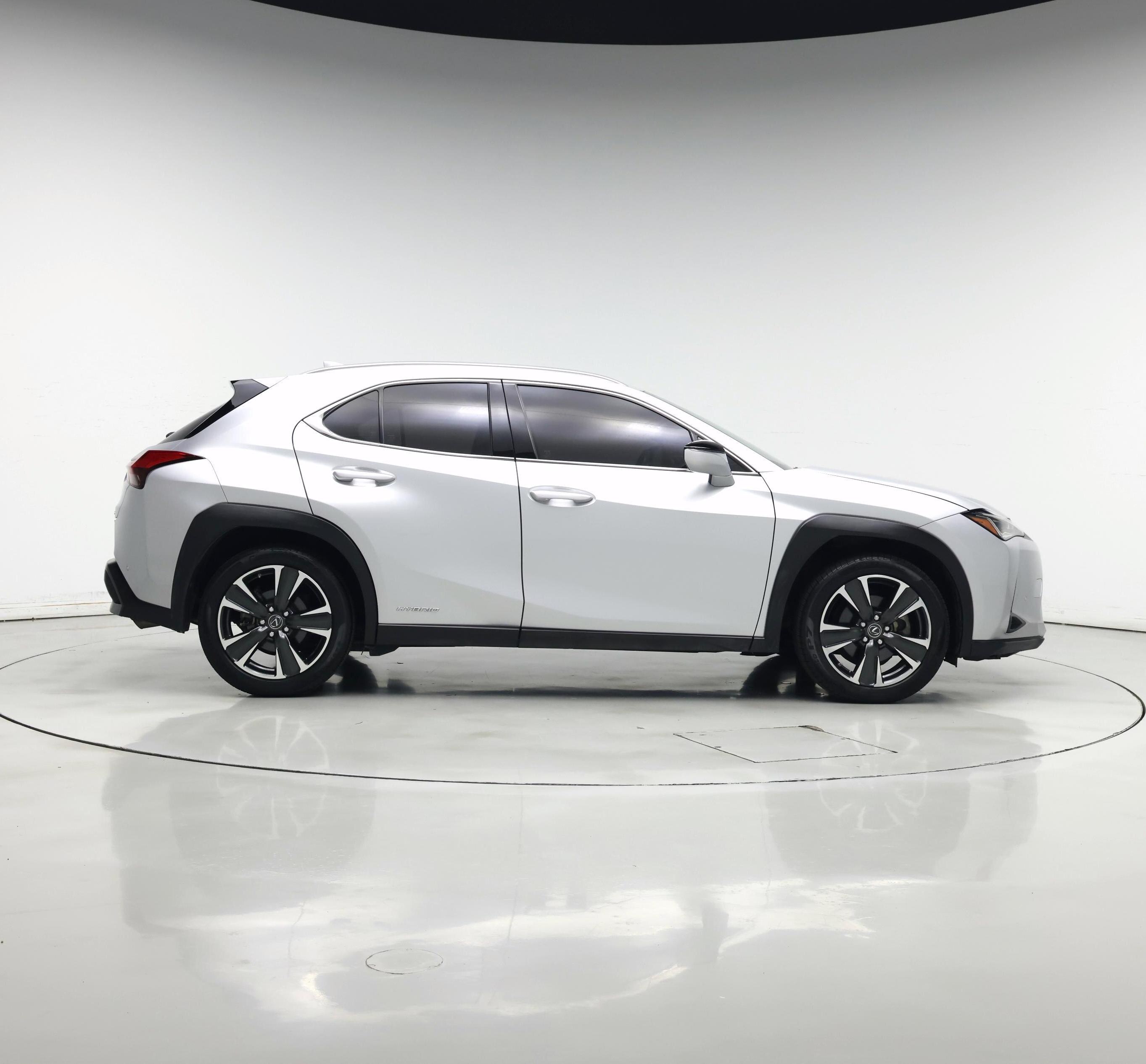 Thumbnail: 2019 Lexus UX - 7