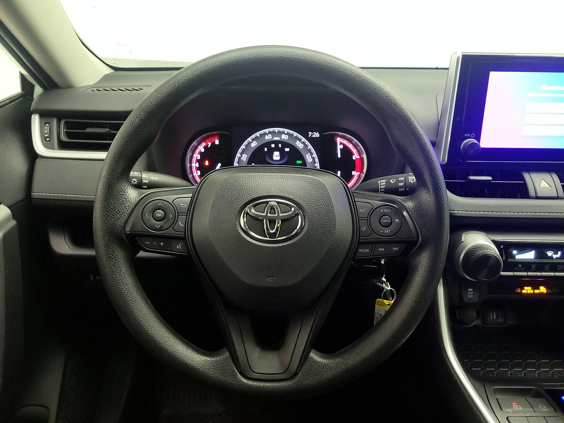 Thumbnail: 2025 Toyota RAV4 - 10