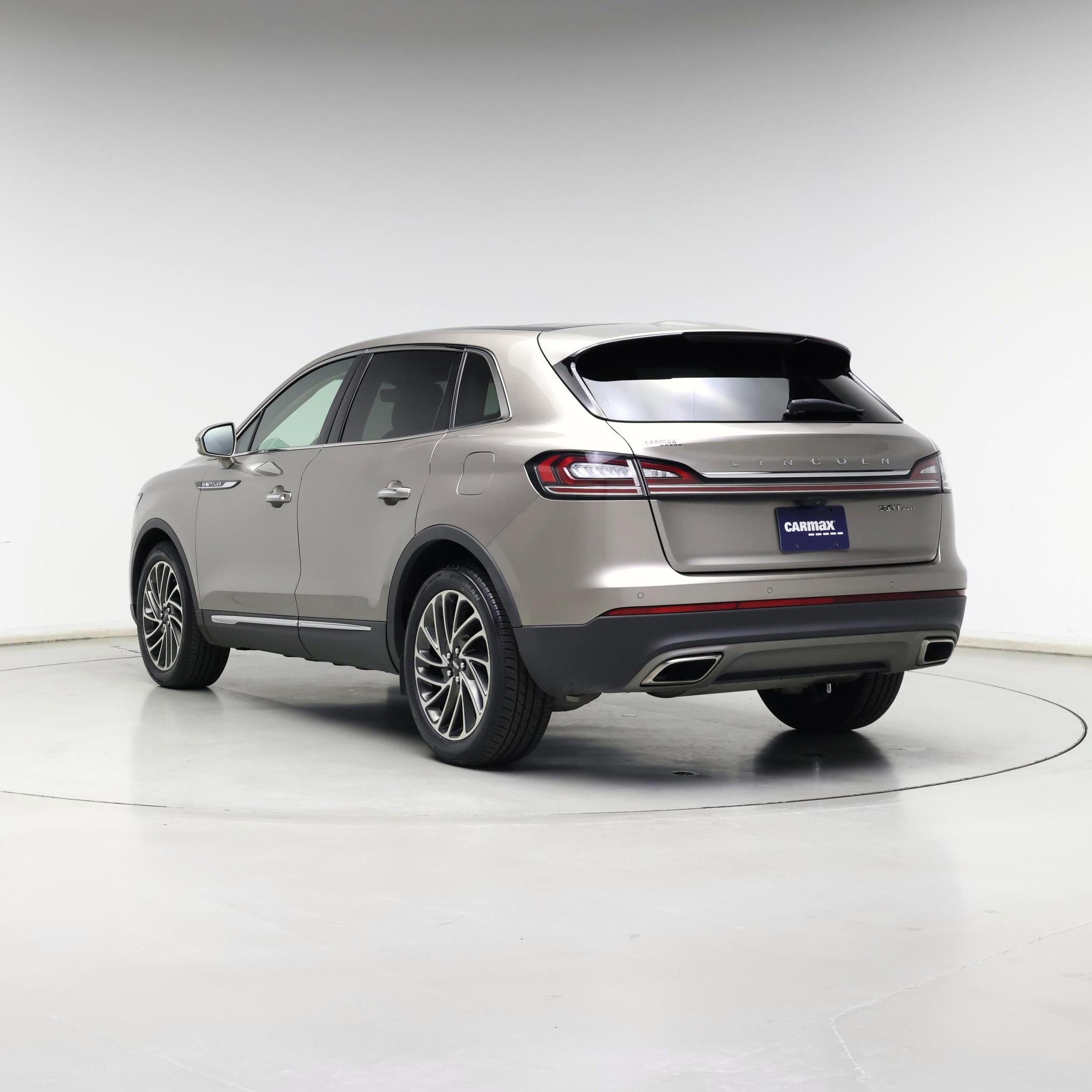 Thumbnail: 2019 Lincoln Nautilus - 2