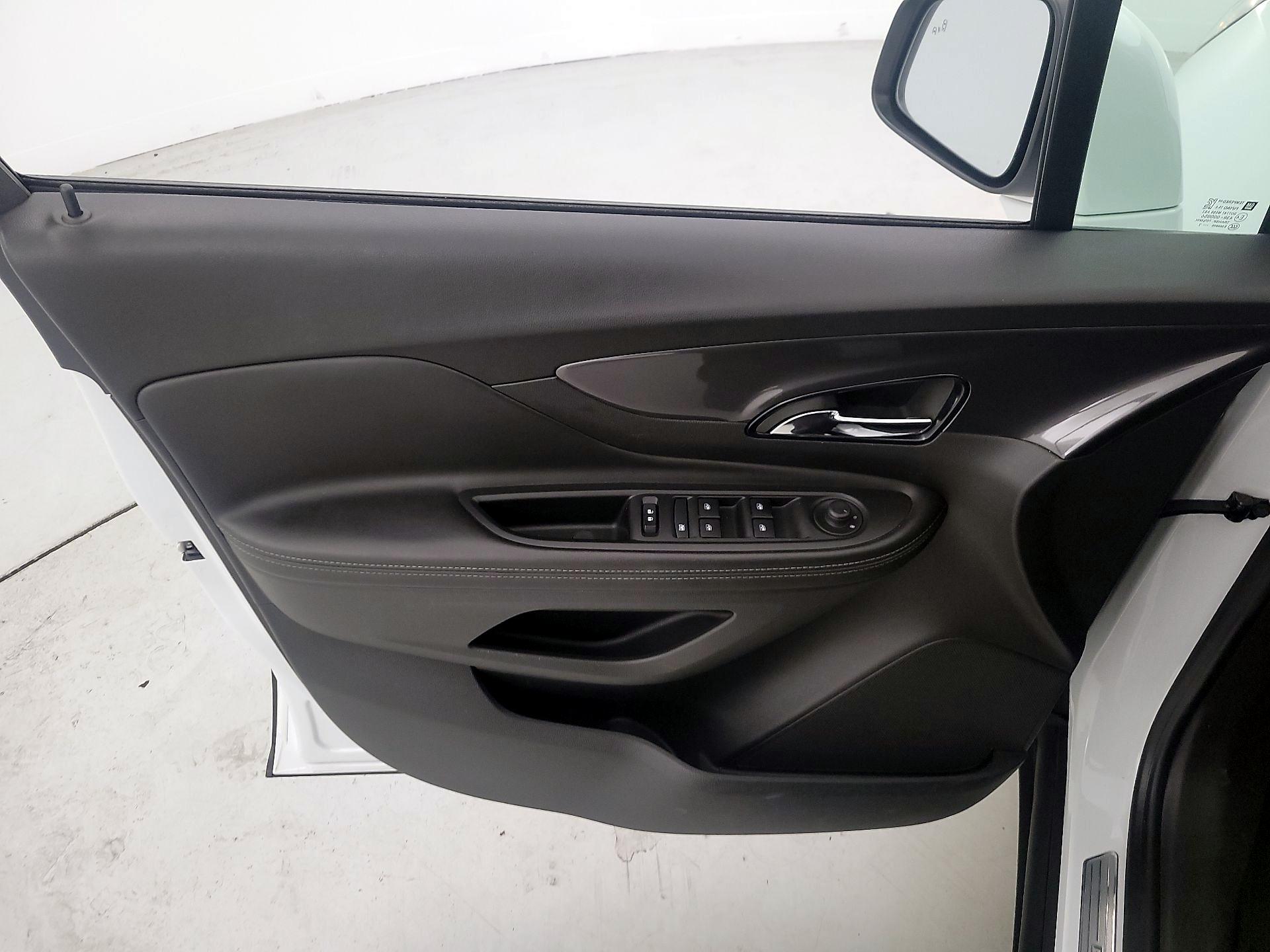 Thumbnail: 2022 Buick Encore - 12