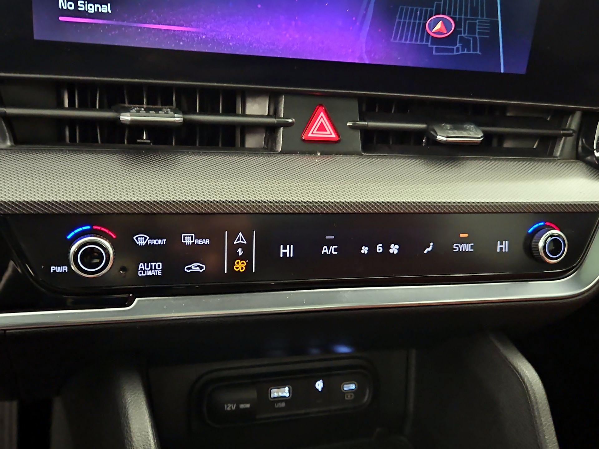 Thumbnail: 2024 Kia Sportage - 17