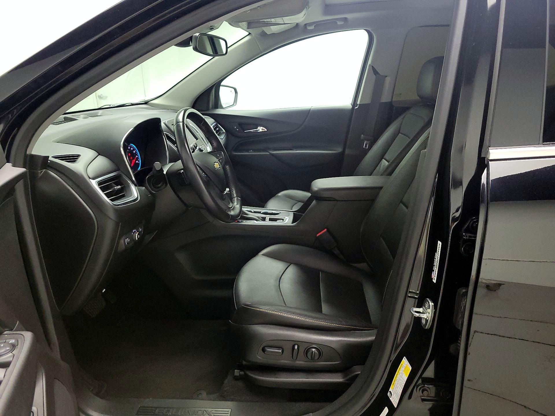 Thumbnail: 2020 Chevrolet Equinox - 11