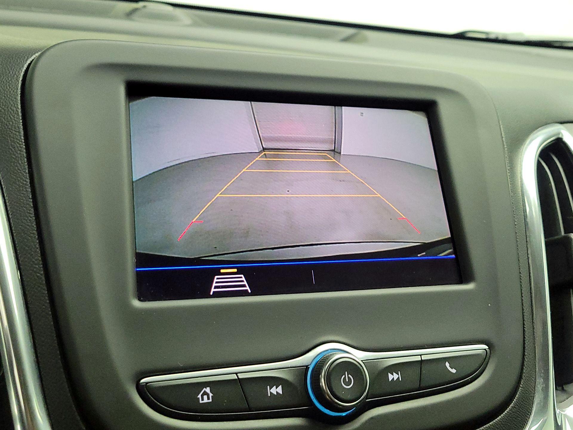 Thumbnail: 2020 Chevrolet Equinox - 14