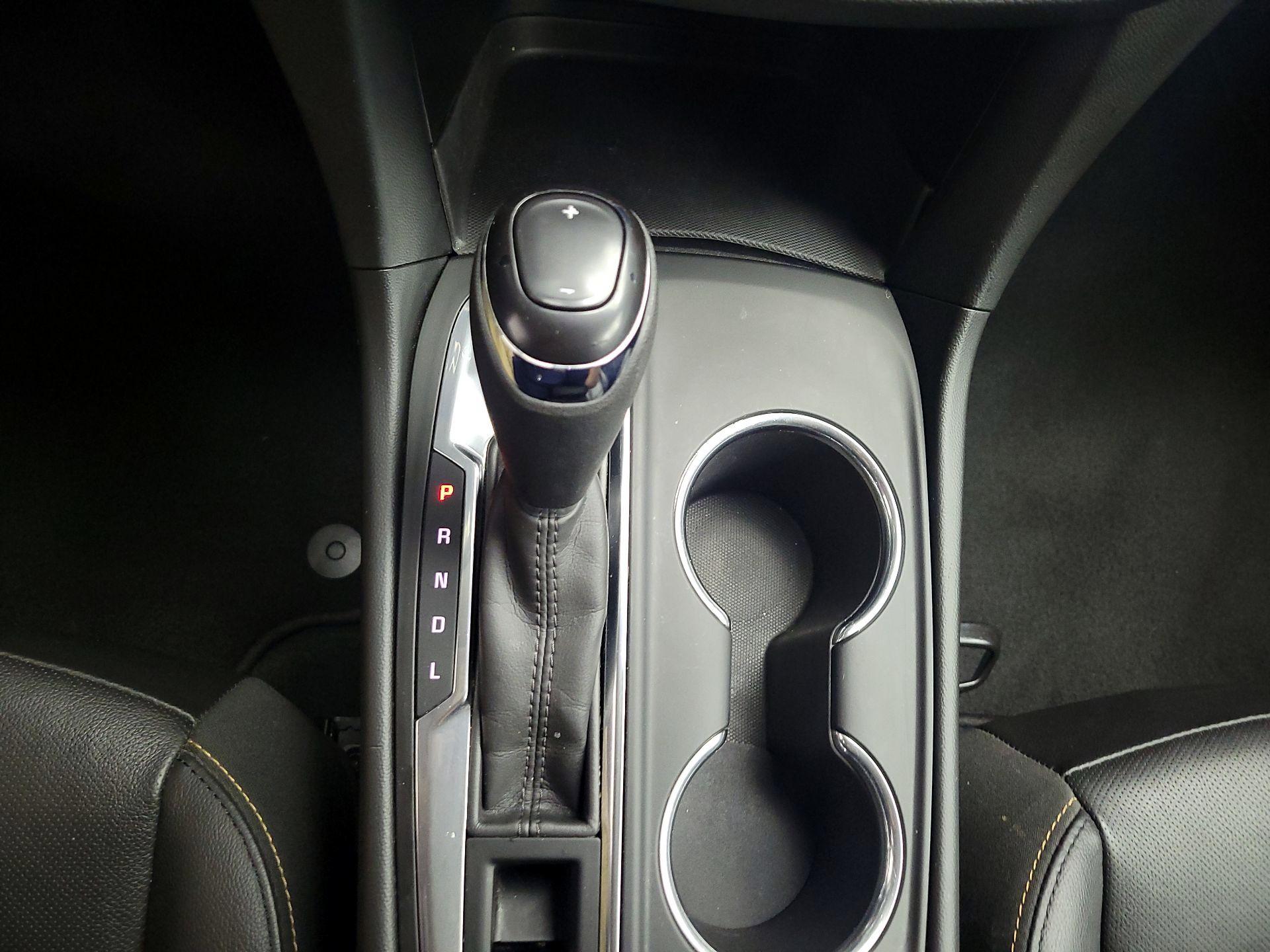 Thumbnail: 2020 Chevrolet Equinox - 17