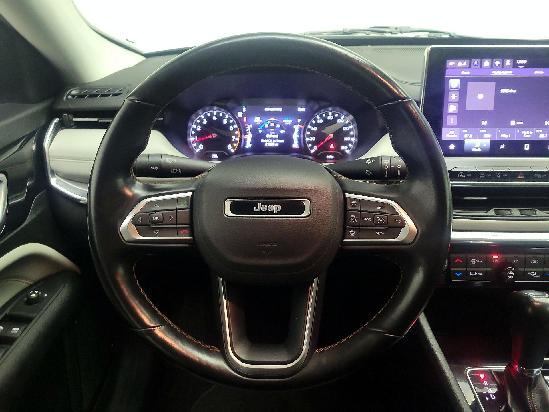 Thumbnail: 2022 Jeep Compass - 10