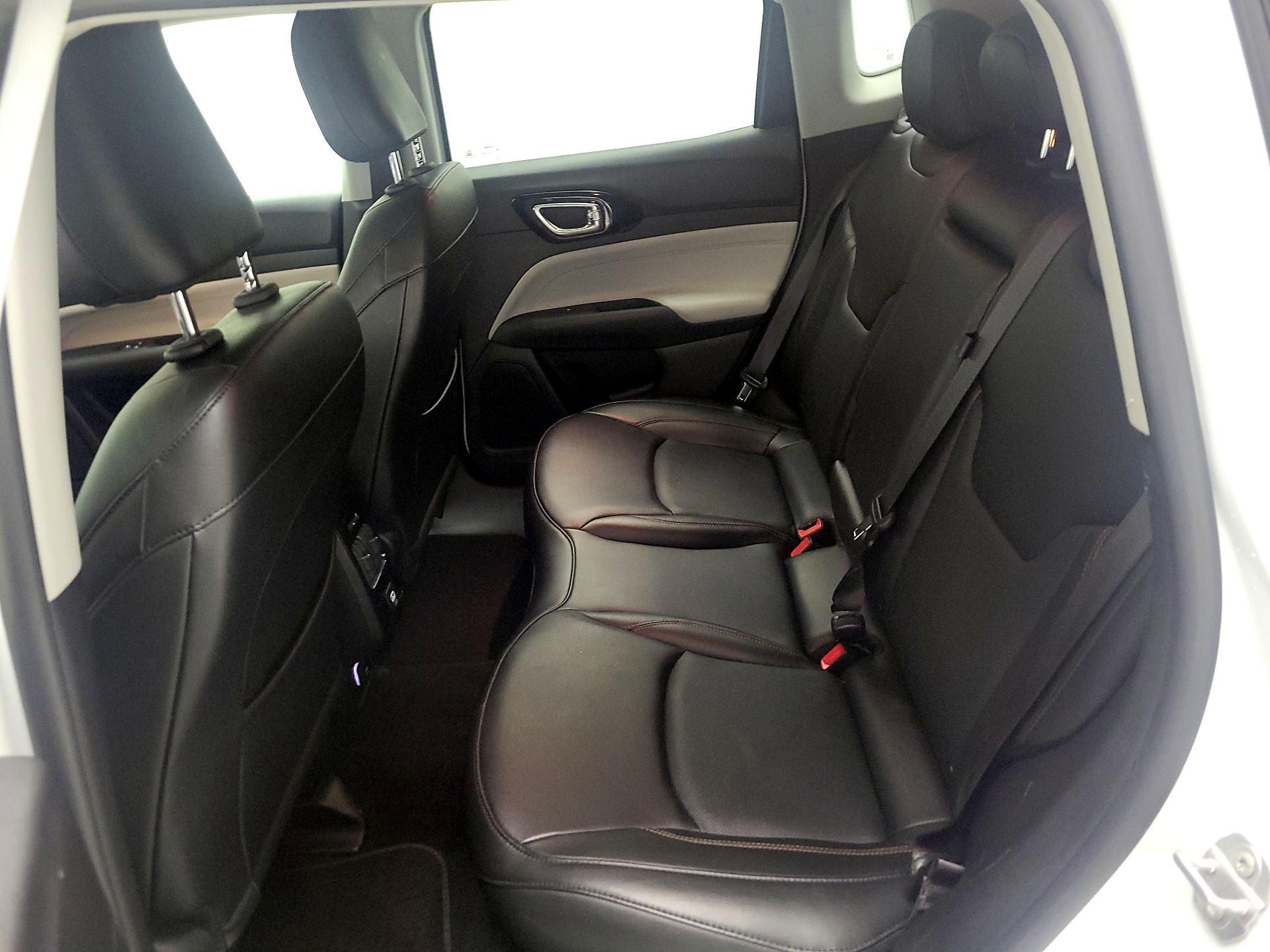 Thumbnail: 2022 Jeep Compass - 19