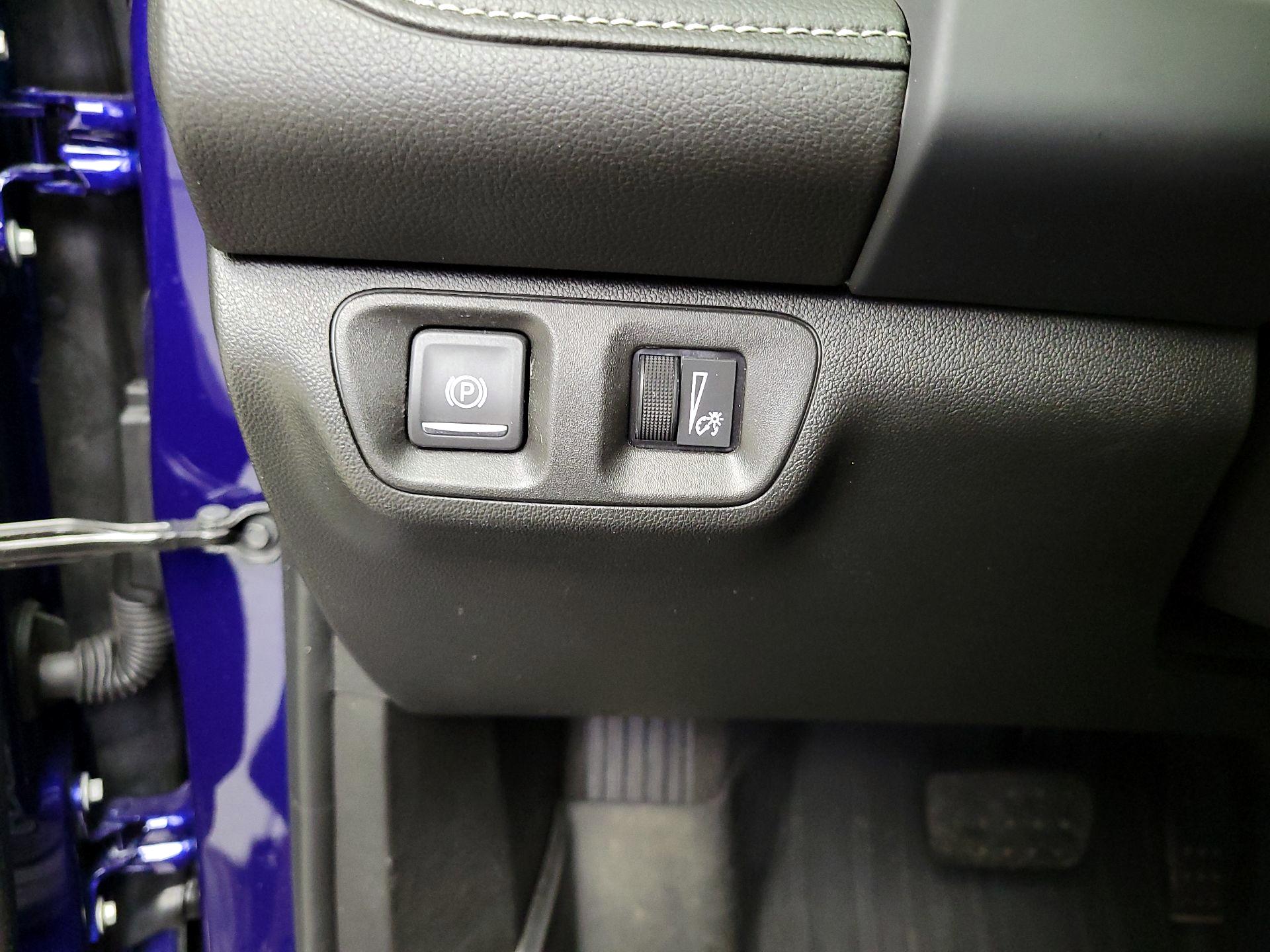 Thumbnail: 2023 GMC Acadia - 13