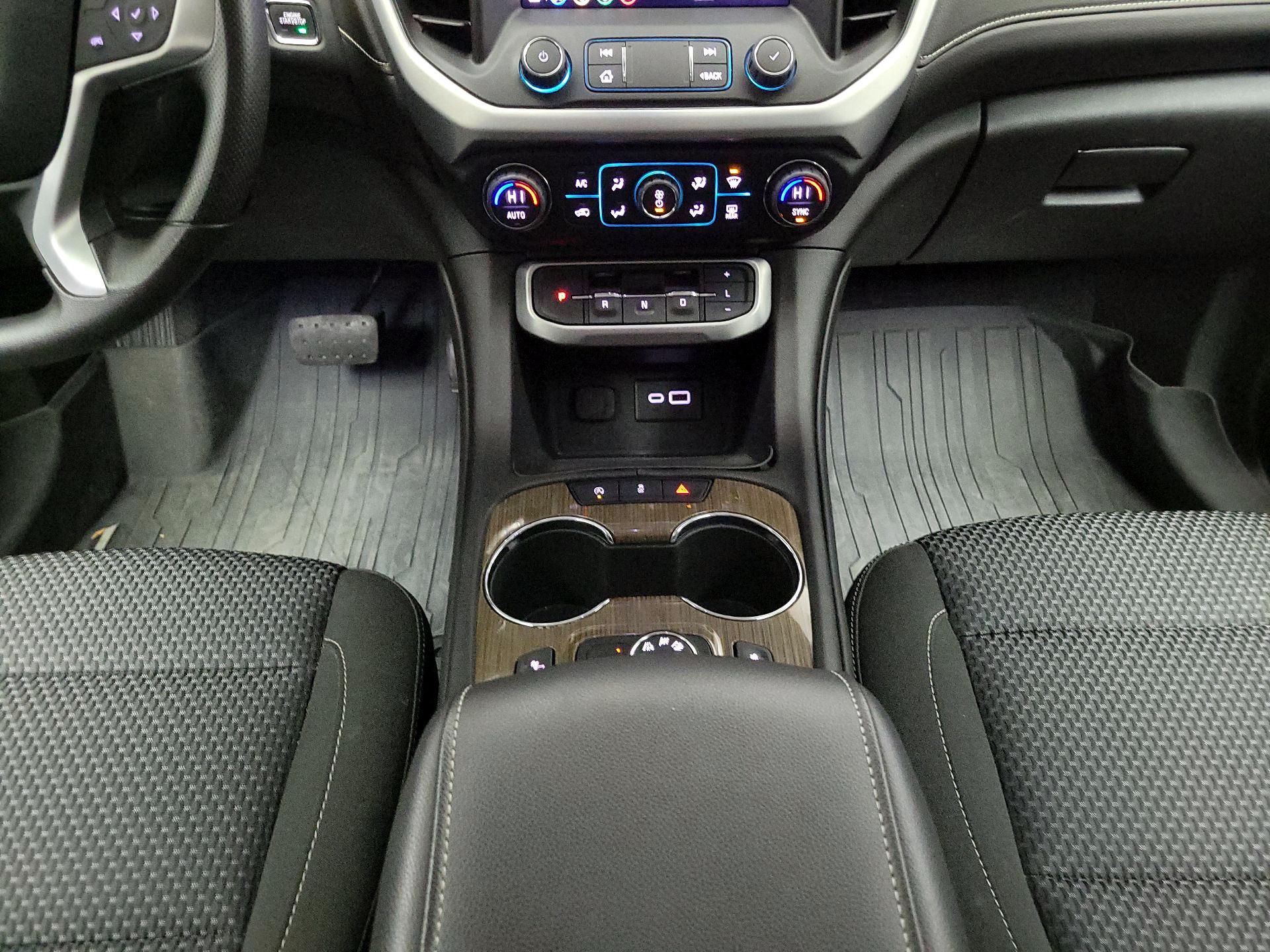 Thumbnail: 2023 GMC Acadia - 17