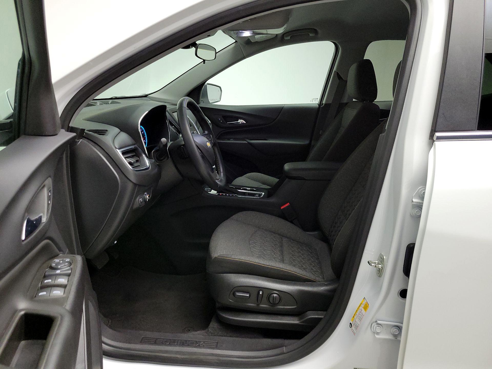 Thumbnail: 2023 Chevrolet Equinox - 11