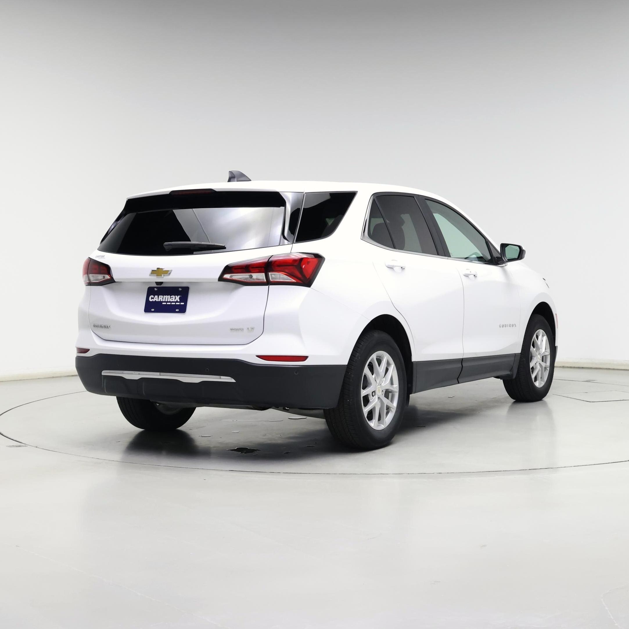 Thumbnail: 2023 Chevrolet Equinox - 8